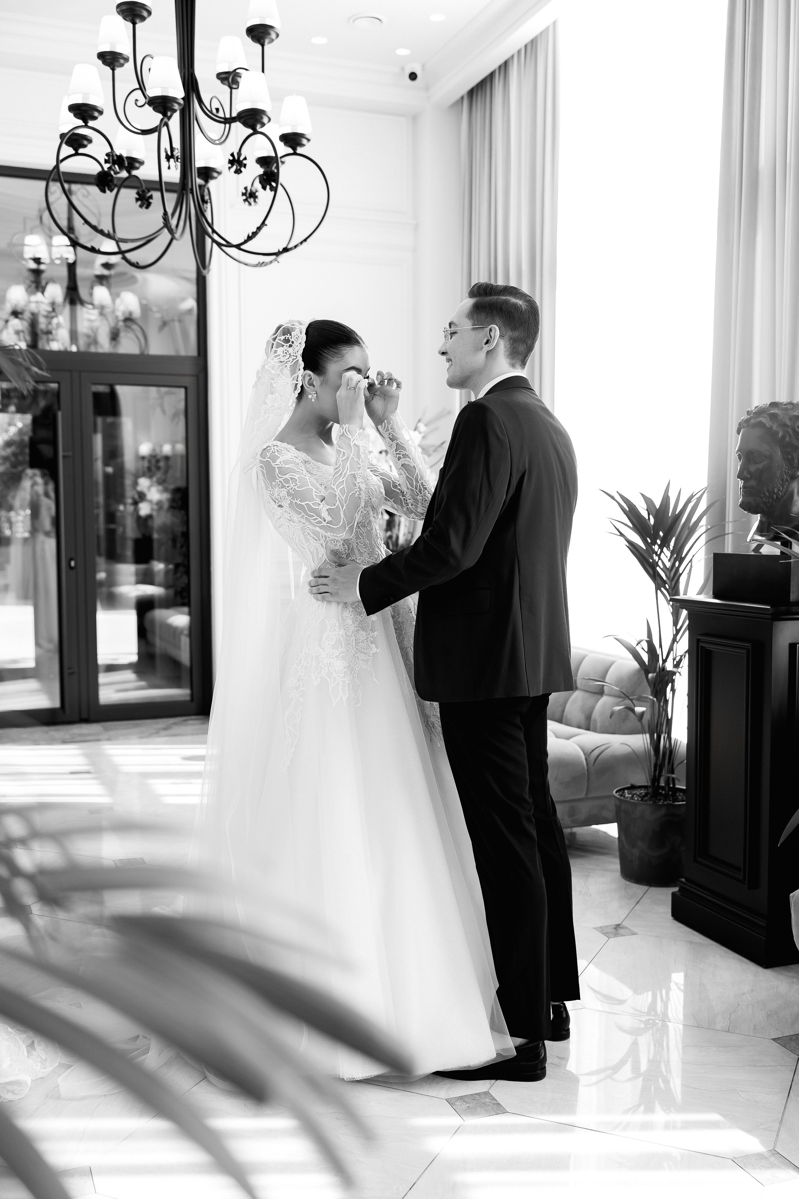 Serghei & Erica — Queen Residence. Servicii Foto și Video 067188353