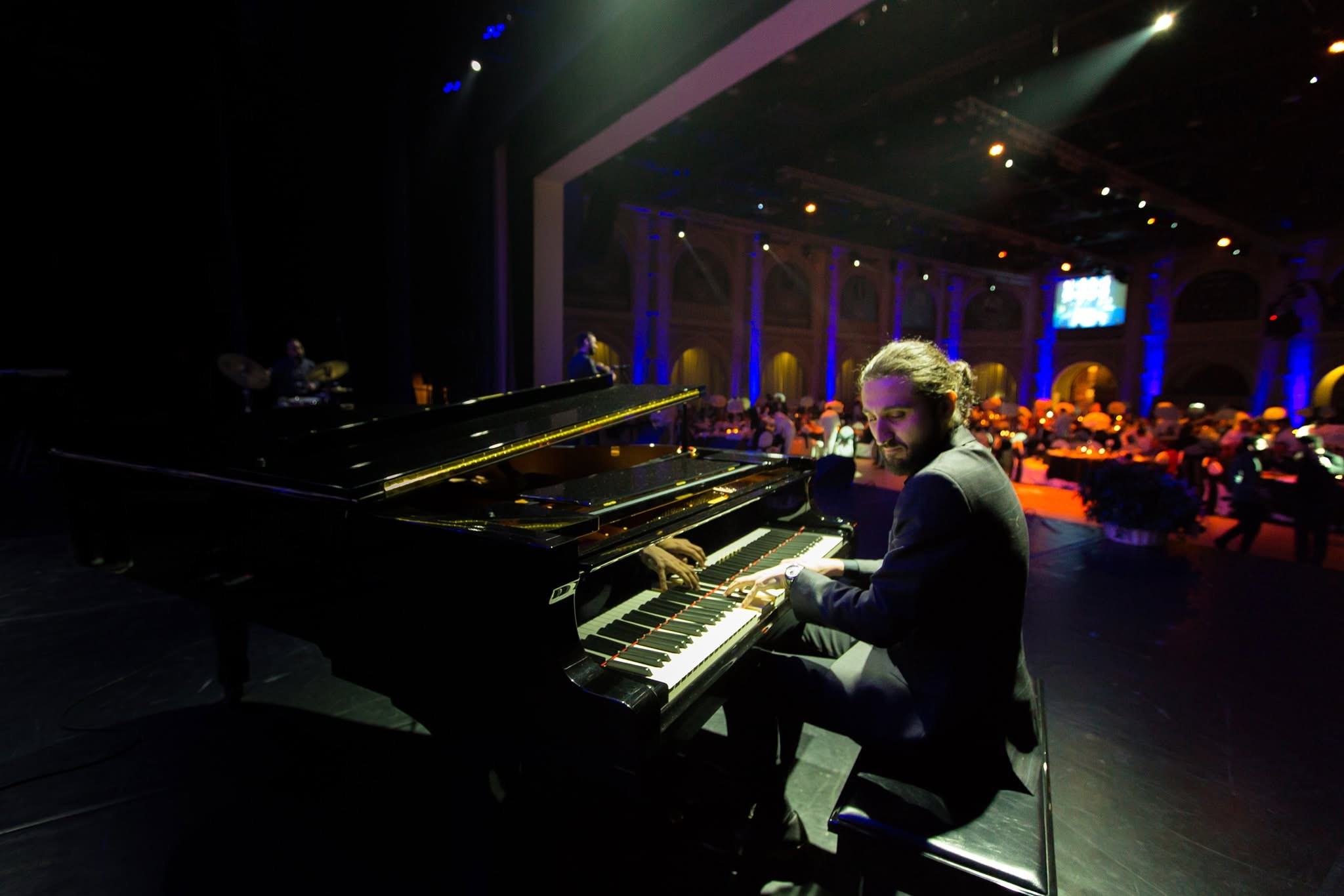 Pianoçu — İsfar Sarabski