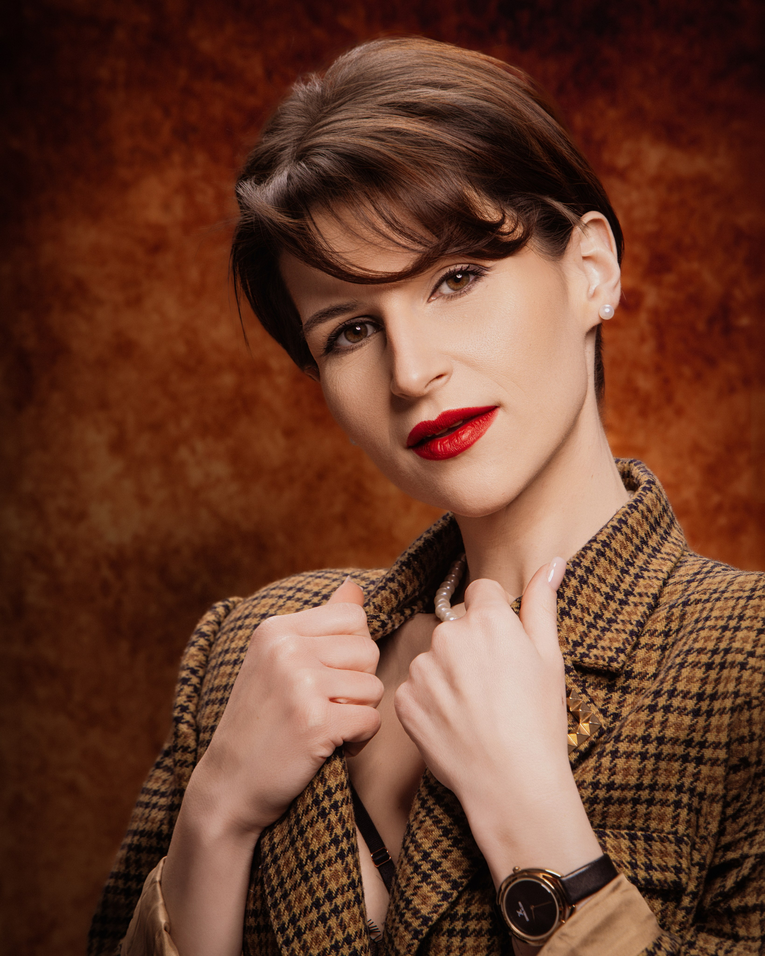 Studio Foto București – Ședințe Portret și Fashion | MitroIIulian