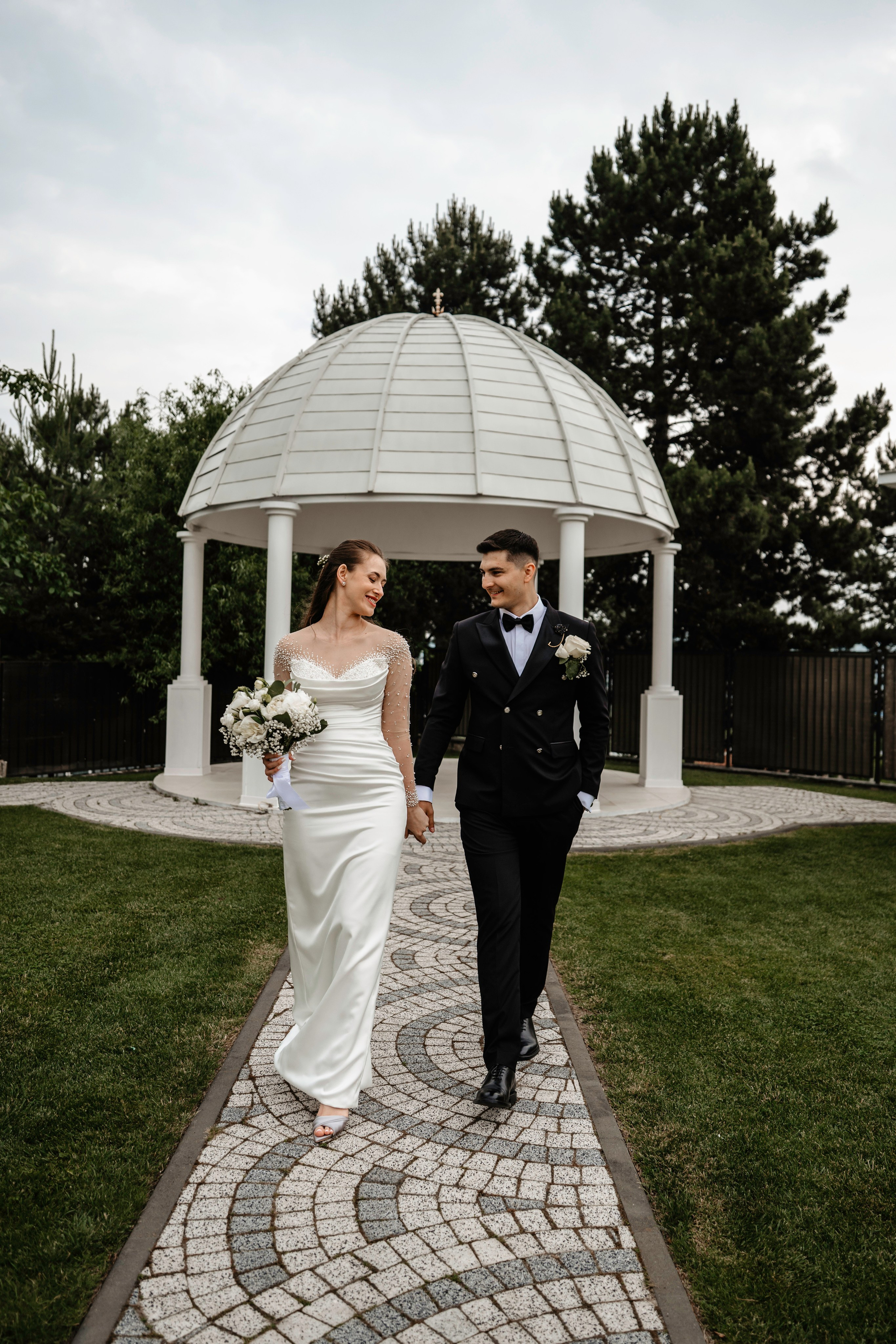 🤎 Alexandra & Marius - Wedding Day Preview. Wedding & Family Photographer
