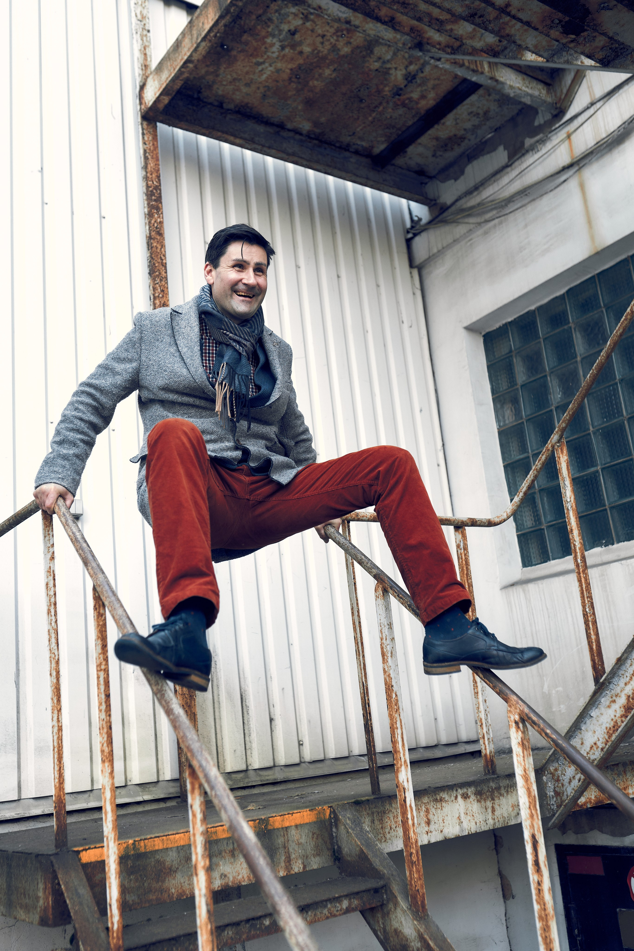 Portrait photographer in Riga. Photographer in Doha, Qatar