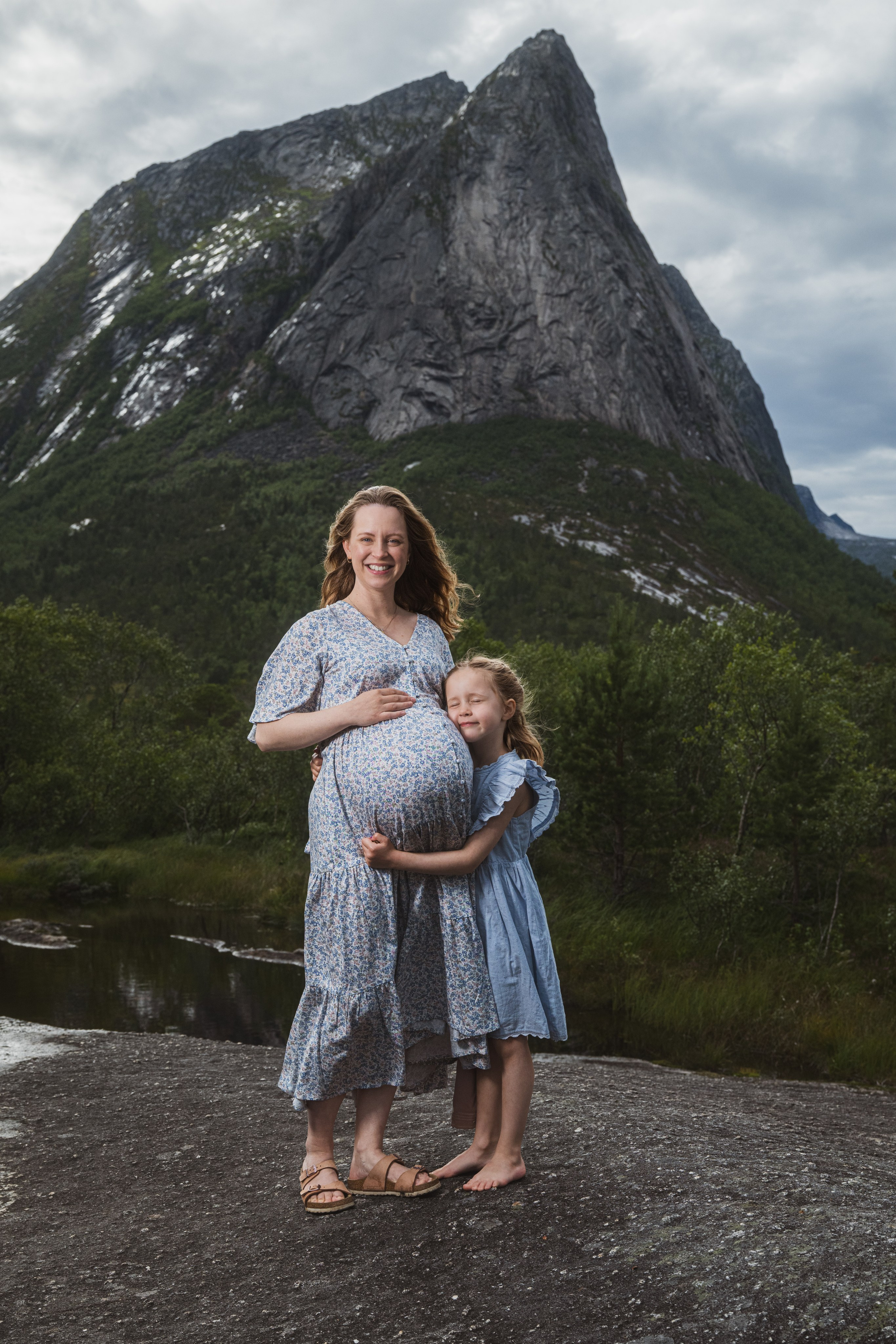 Gravidfoto. Familiefotograf i Narvik kommune