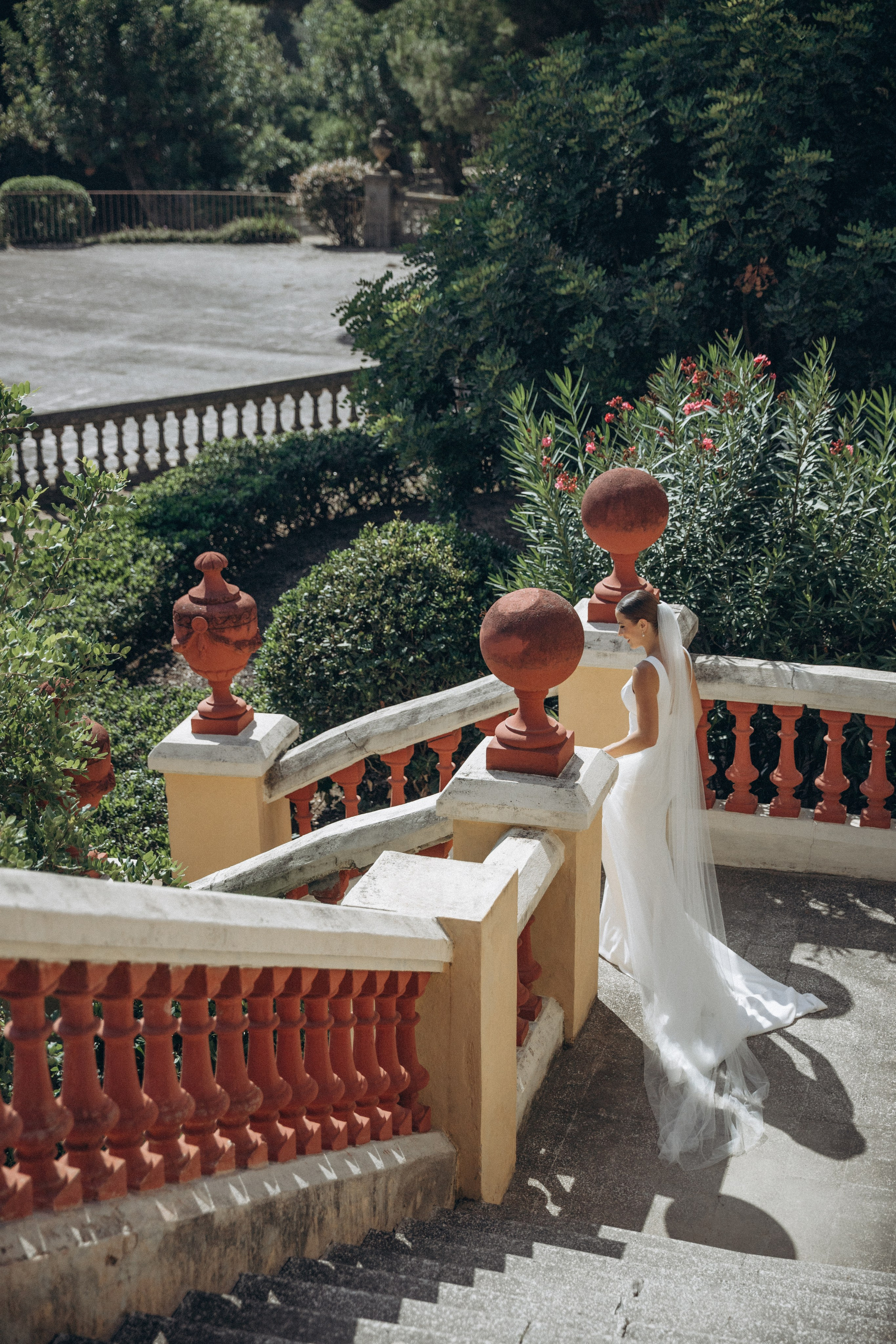 Hollis & Enrique. Villa Blanca. Paola wedding photographer / videographer in Barcelona