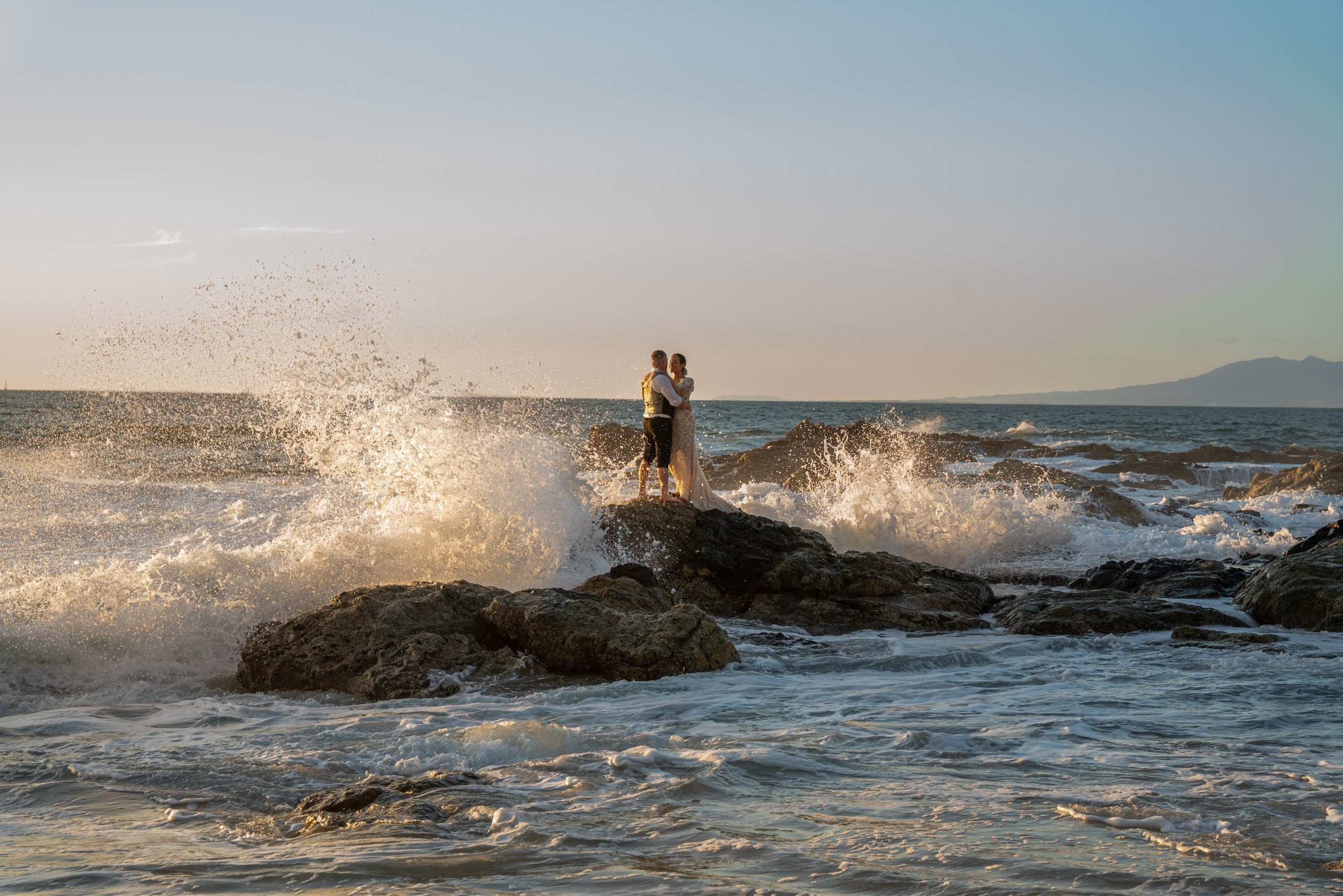 Trash-the-dress * Memo & Claudia | Puerto Vallarta. Elopement & Lifestyle Wedding Photographer