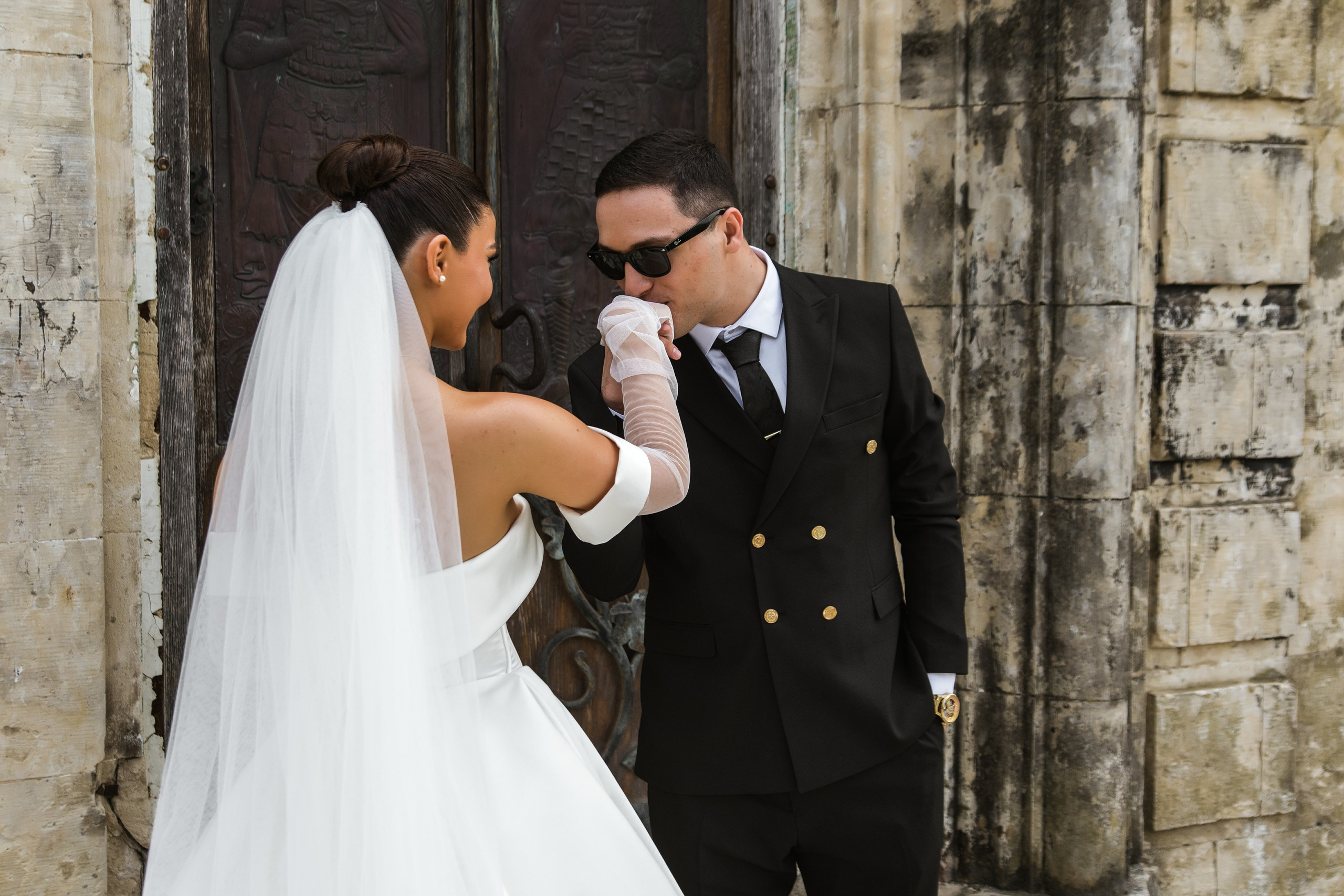 Грузинская свадьба Луки и Нино в Кутаиси. Свадебные фотографы в Грузии, Армении. Макс Коваленко и Лара Татосян. Свадебный видеограф