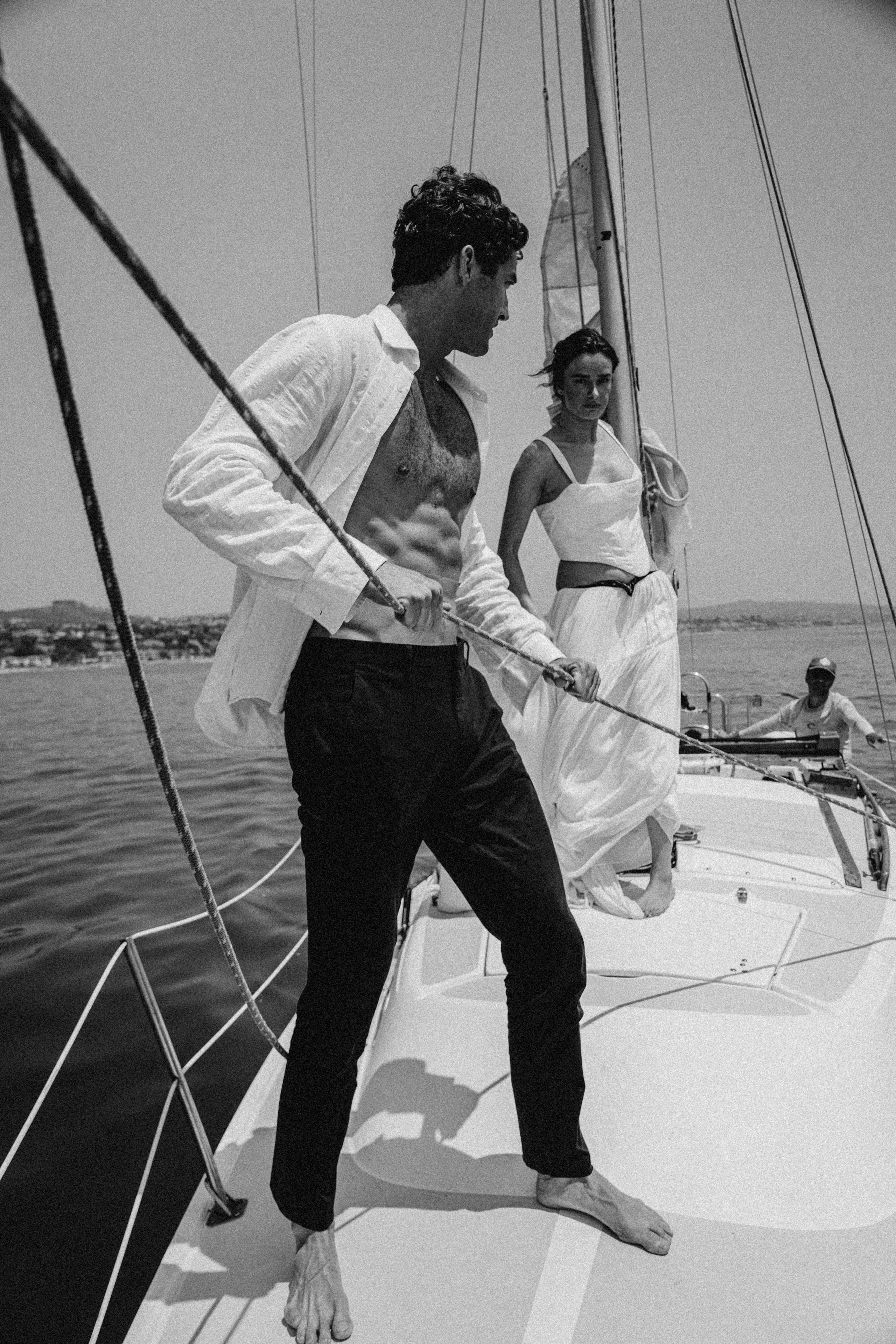 Love on the boat. Main