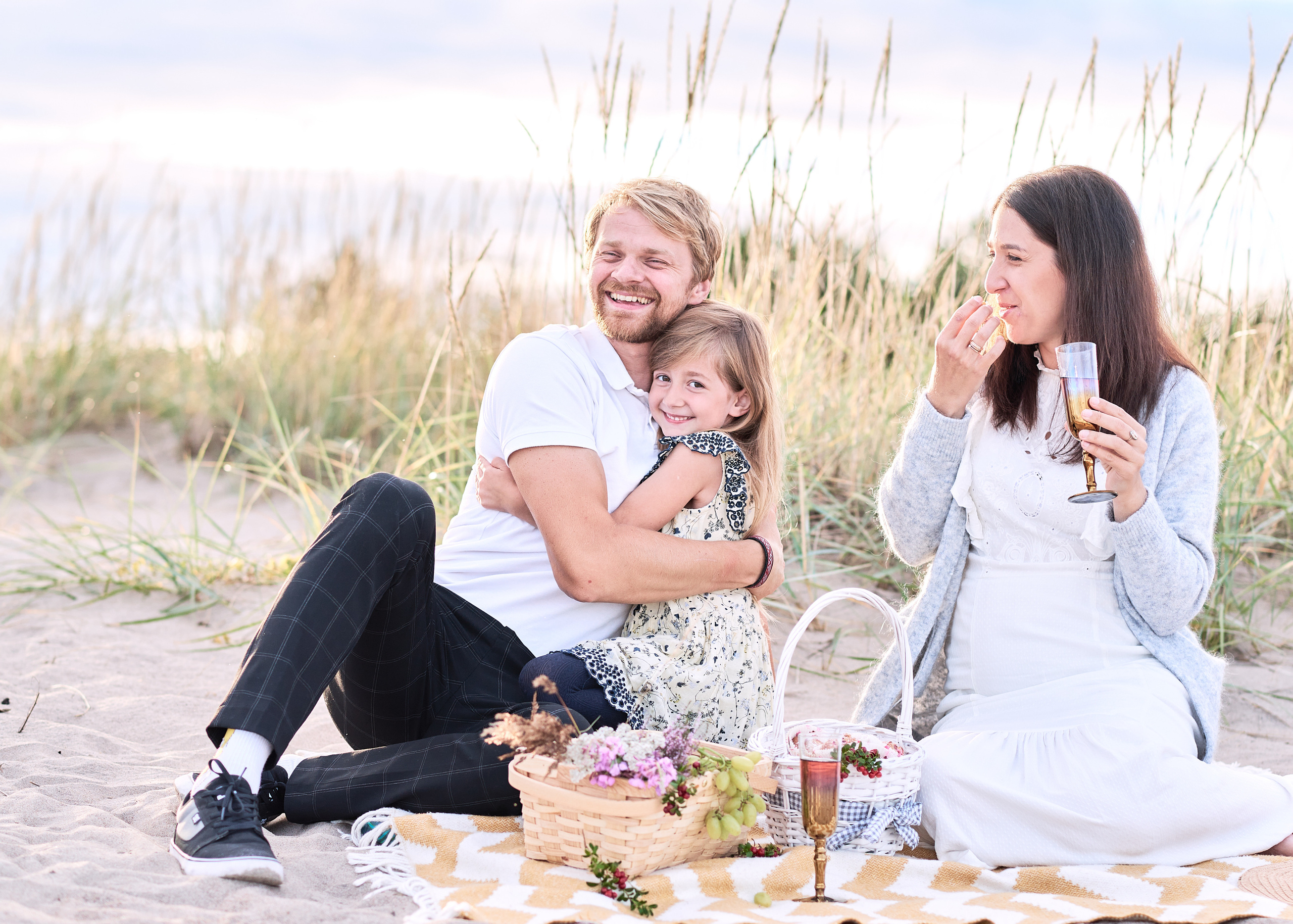 Familj / Gravid. Family and portrait photographer Natalja Biteniece