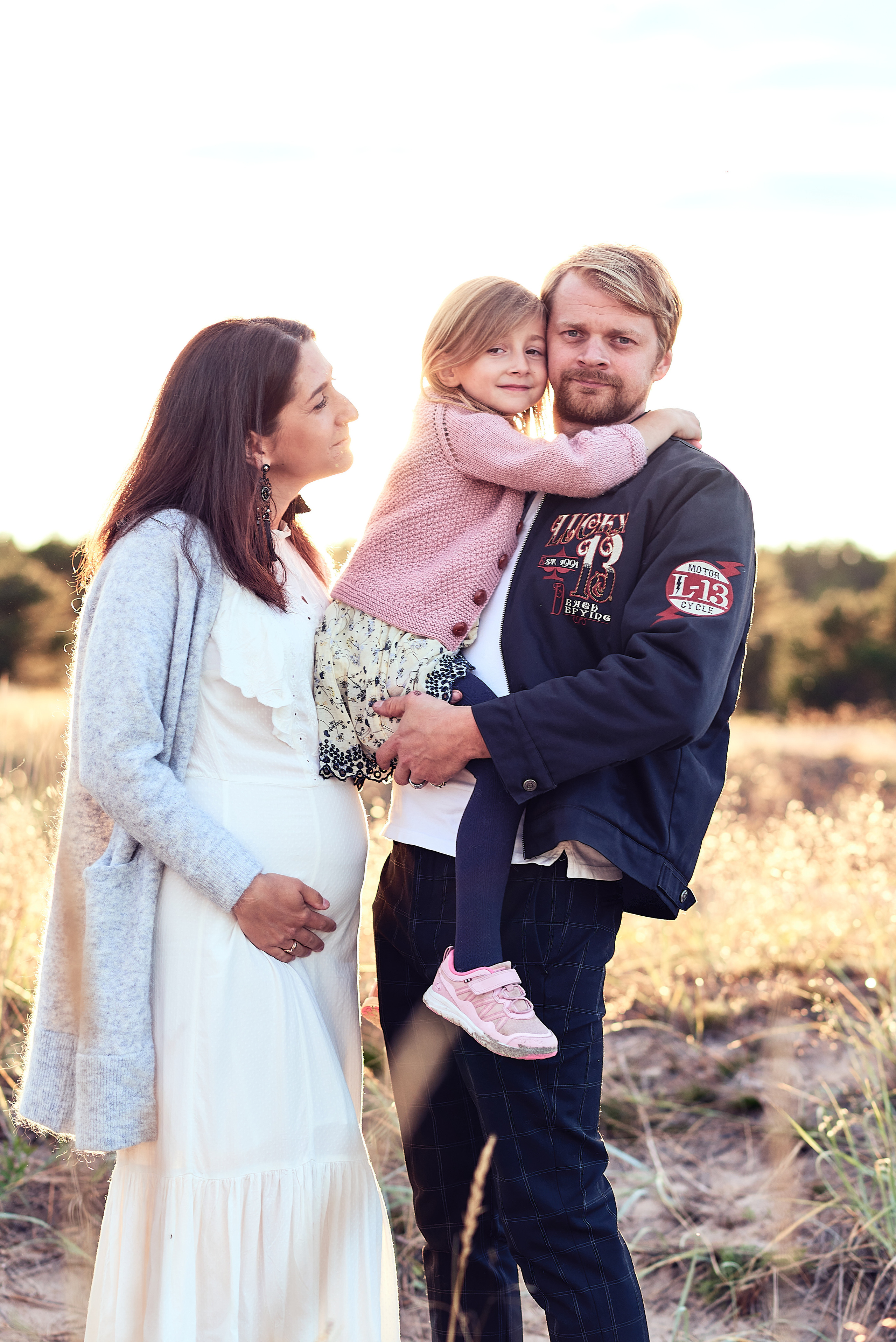 Familj / Gravid. Family and portrait photographer Natalja Biteniece