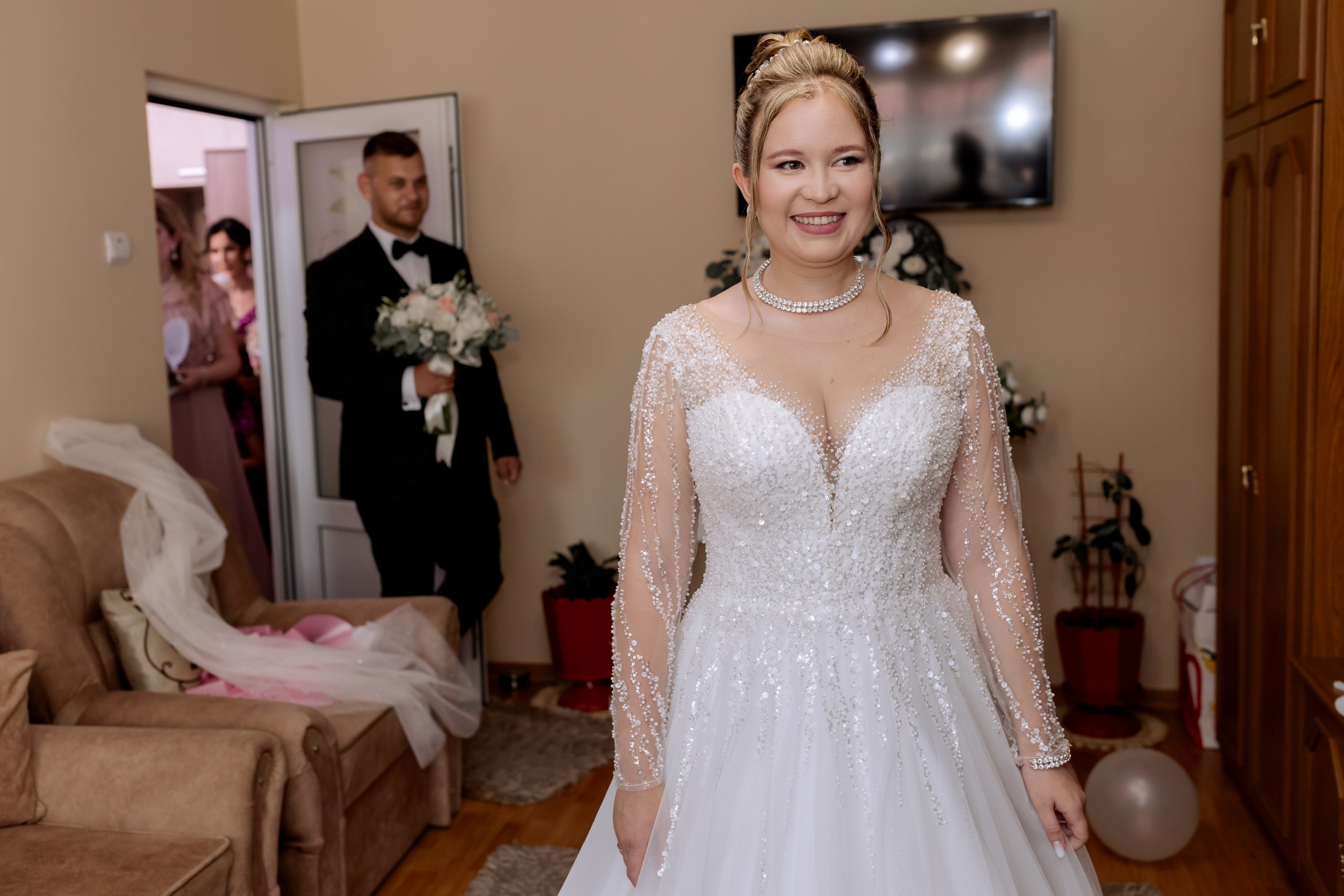 * fotograf stare civilă Siret* fotograf Bucovina* fotograf nuntă Suceava* fotograf Iași Botoșani* stare civilă tradițională* ie românească nuntă* AlinoFotoStudio* fotograf Andrei și Andreea- Alin Chirilă fotograf – stare civilă Siret, Suceava, Andrei și Andreea în ie tradițională, poveste spusă prin fotografiefotograf stare civilă Siret Suceava Alin Chirilă – miri îmbrăcați în costum tradițional bucovineanAlin Chirilă fotograf nuntă Siret Suceava – stare civilă autentică în Bucovina, emoții realefotograf Siret Suceava Alin Chirilă – Andrei și Andreea la starea civilă în ie tradiționalăstare civilă Siret fotograf Alin Chirilă – cadre naturale cu miri în costum popular din Bucovinafotograf nuntă Siret Suceava Alin Chirilă – povestitor prin fotografie, moment emoționant la starea civilăAlin Chirilă fotograf stare civilă Siret – iubire autentică surprinsă în stil documentarfotograf Bucovina Siret Alin Chirilă – stare civilă în ie tradițională, cadre pline de emoțieAlin Chirilă fotograf Suceava – Andrei și Andreea spun DA la starea civilă în Siretfotograf stare civilă Suceava Siret Alin Chirilă – poveste de iubire în stil tradițional românesc - Alin Chirilă fotograf profesionist, AlinoFotoStudio, fotograf evenimente Siret, Suceava County, Iași, Bacău County, Botoșani, Neamț County, fotograf nunți, botezuri, cununii civile, portrete și momente autentice surprinse elegant.- Alin Chirilă surprinde momente elegante de nuntă și evenimente speciale prin AlinoFotoStudio, fotograf disponibil în Siret, Suceava County, Iași, Bacău County, Botoșani și Neamț County, specializat în nunți, botezuri și cununii civile. - Alin Chirilă fotograf profesionist, AlinoFotoStudio, fotograf nuntă și evenimente în Siret, Suceava, Iași, Bacău, Botoșani și Piatra Neamț, fotograf nunți, botezuri, cununie civilă, ședințe foto, trash the dress, logodnă, familie, portrete și fotografii autentice. - AlinoFotoStudio by Alin Chirilă, fotograf evenimente premium în Suceava County, Iași County, Bacău County, Botoșani County și Neamț County, fotograf de familie, fotograf ceremonii religioase, petreceri și momente emoționante. - Alin Chirilă fotograf, povestitor prin fotografie, servicii foto profesionale pentru mireasă, mire, pregătiri nuntă, biserică, restaurant, valsul mirilor, tradiții românești și amintiri de neuitat în Moldova.