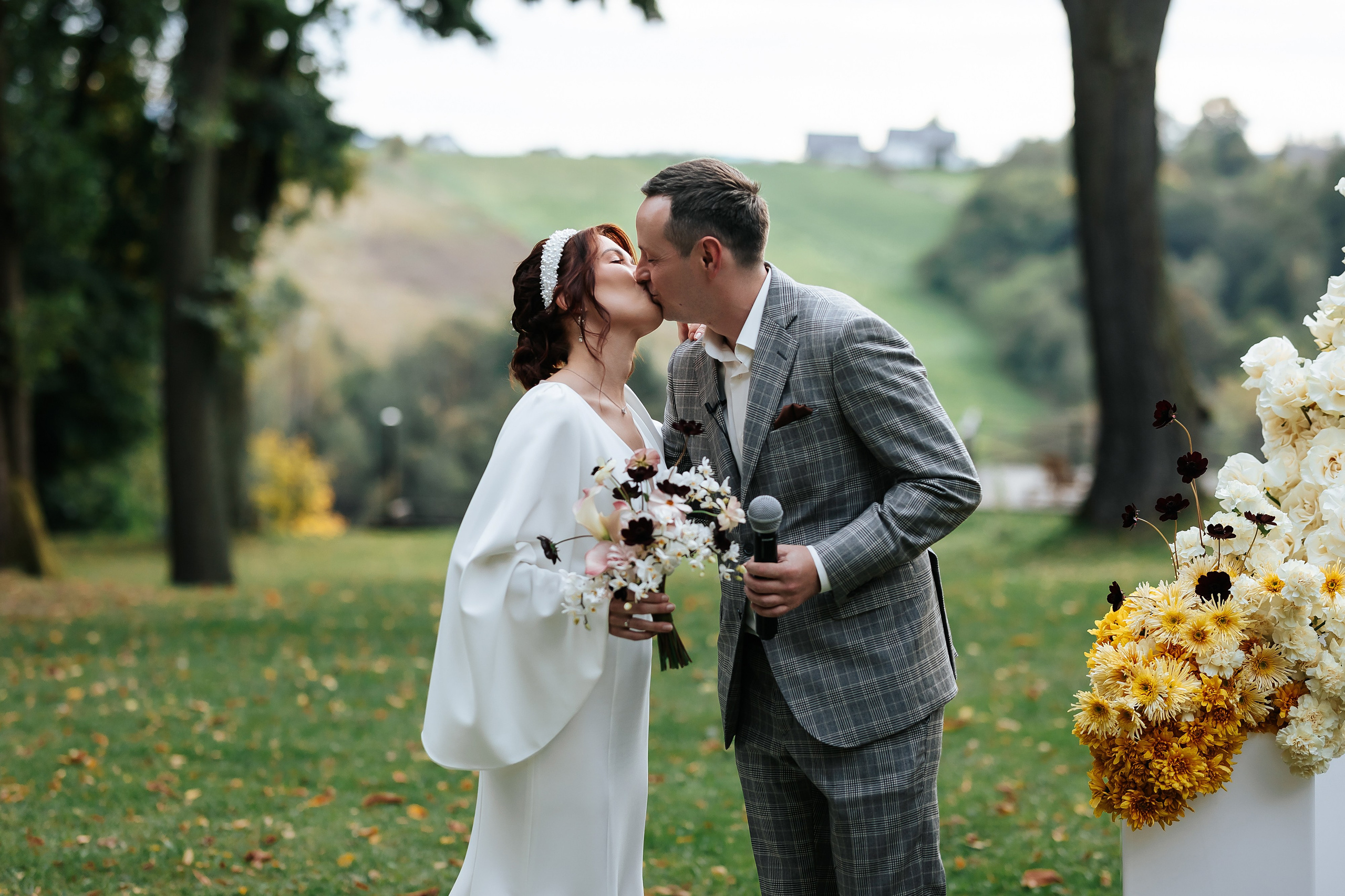 Maria & Serhiy. Dwor Sierakow. 25.09.2024. Fotograf ślubny i rodzinny w Krakowie Yana Klymova