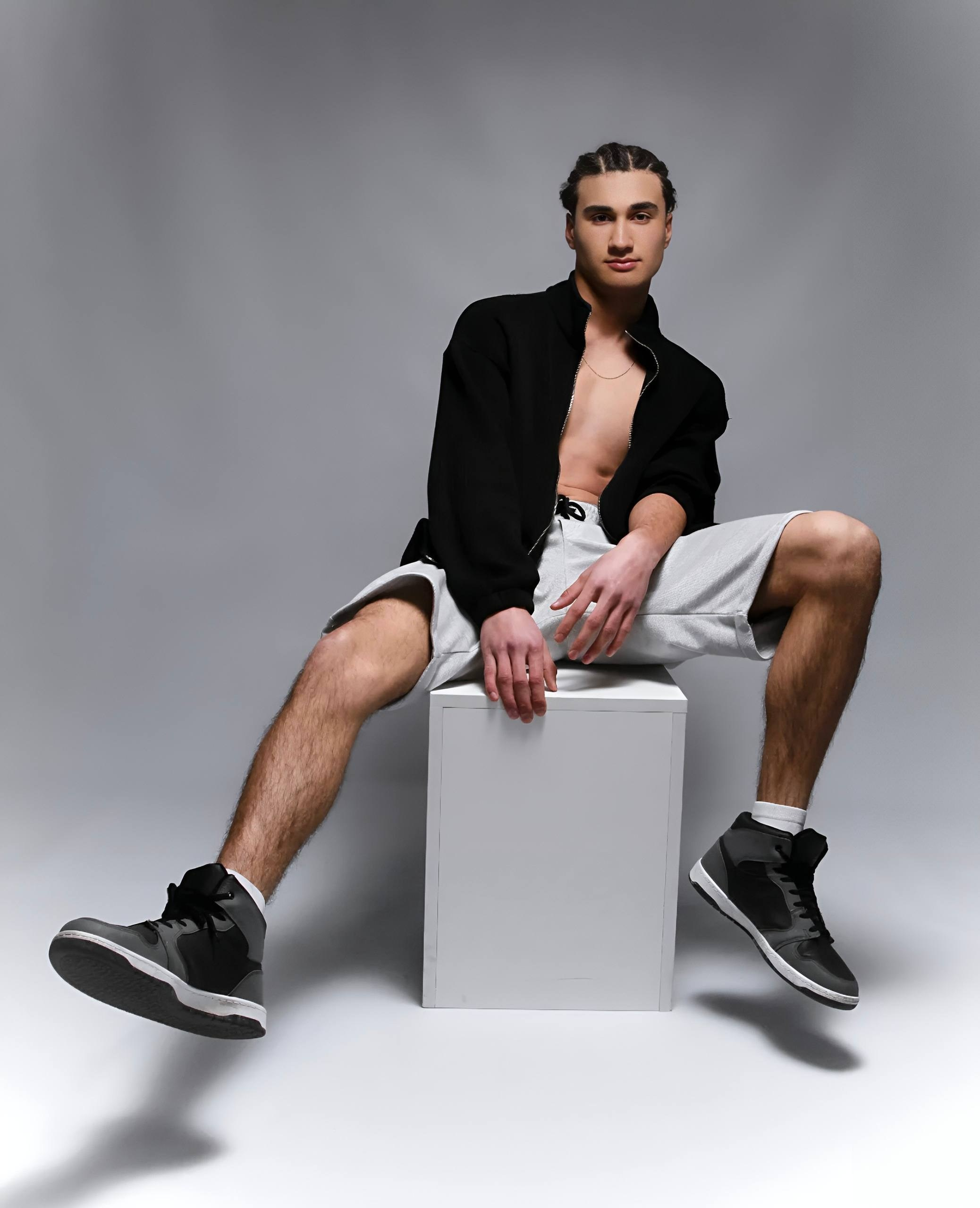 Onur. BIG Model Agency. “Dare to Be Famous”