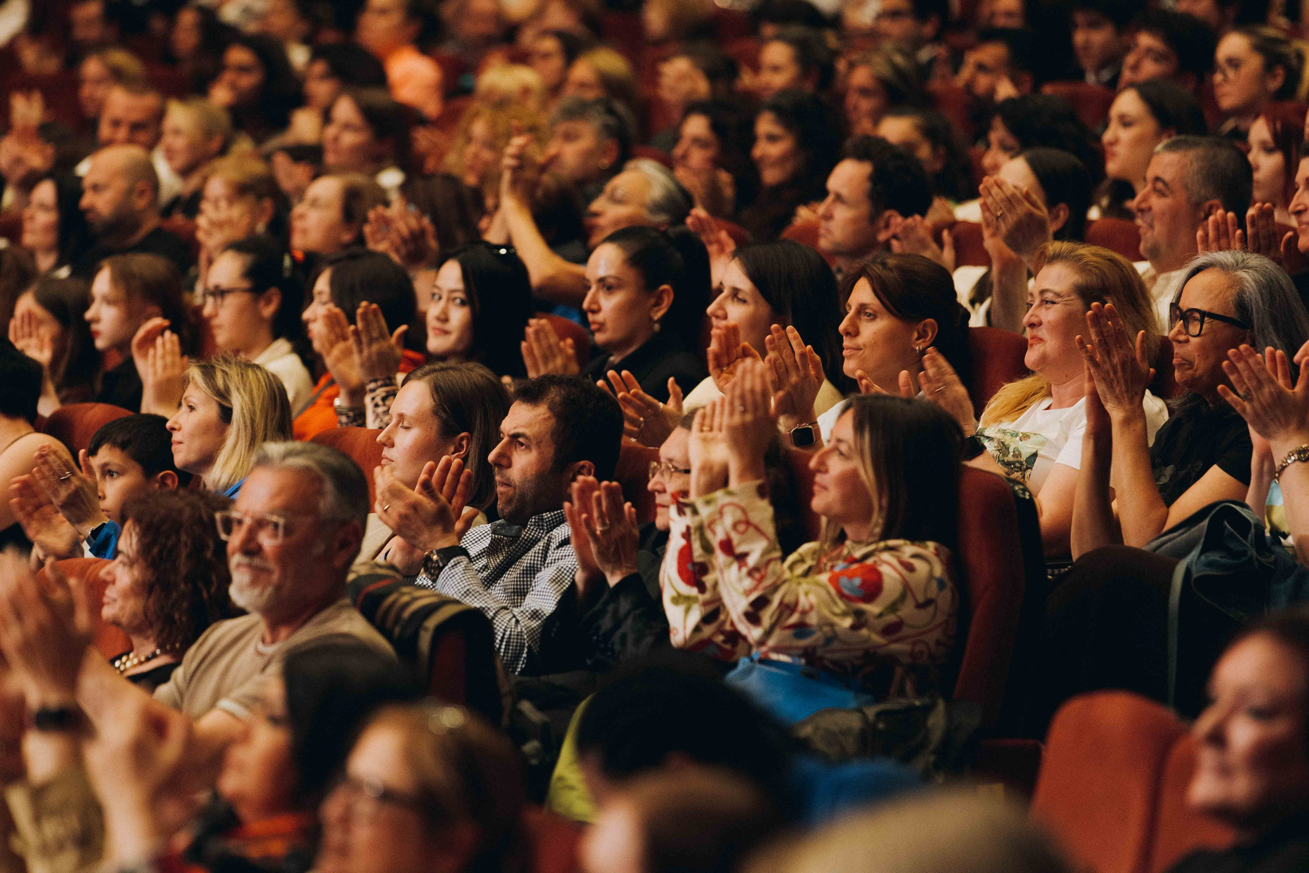The Tchaikovsky Academic Grand Symphony Orchestra in Istanbul. Wedding&Event photographer Ismail Rzayev in Baku