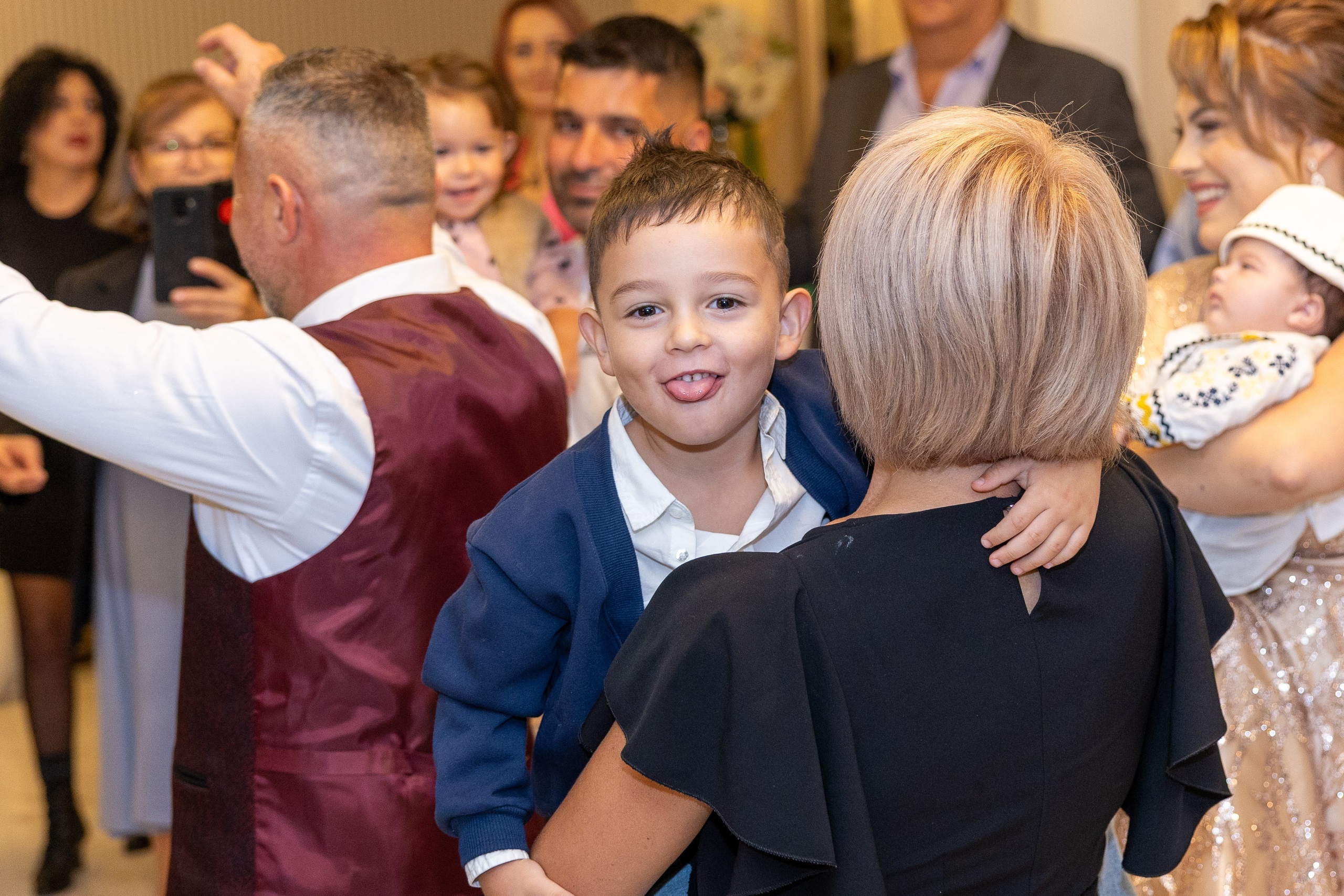 Andrei Sebastian. Moments By Gub