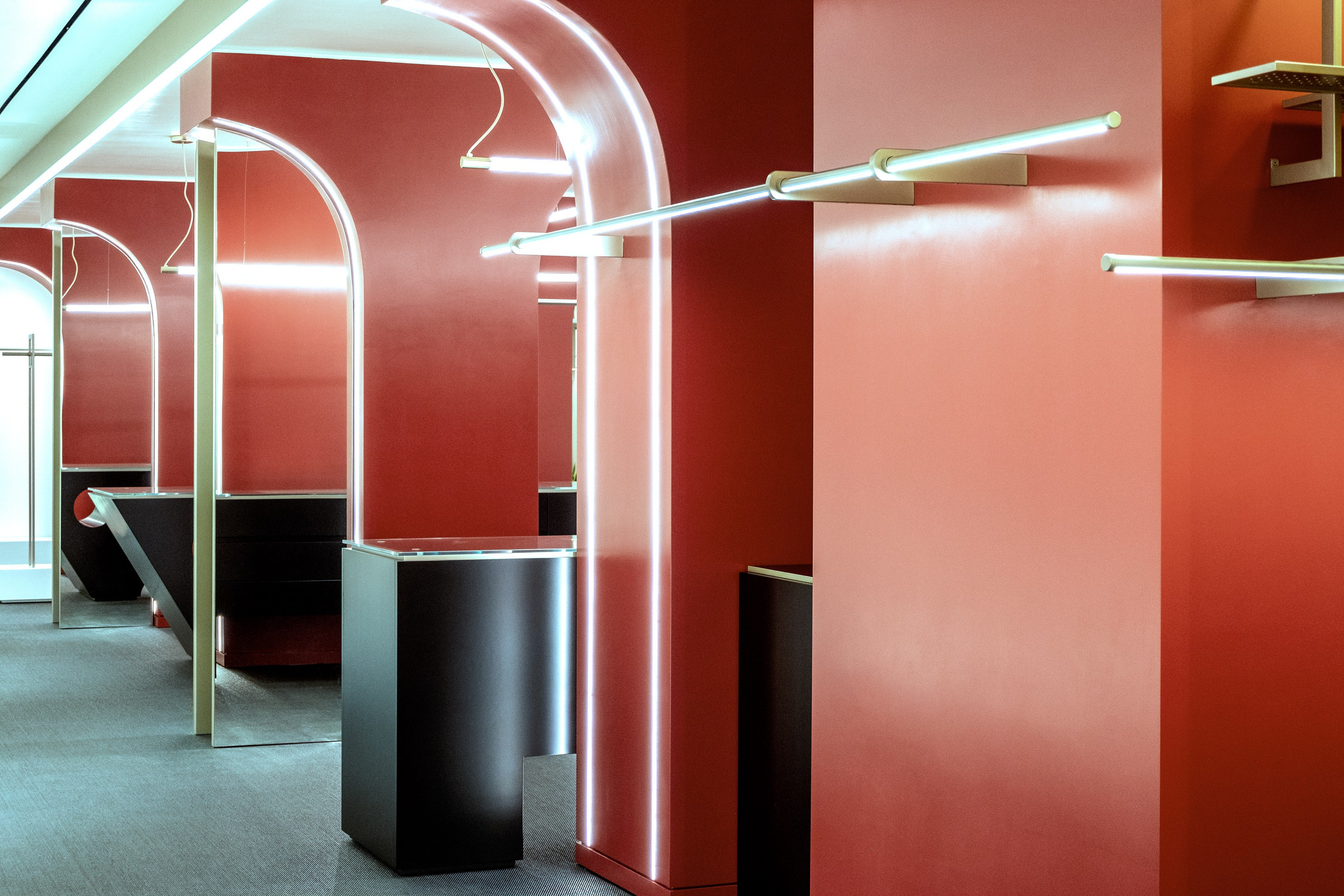 showroom in Barletta, Bari