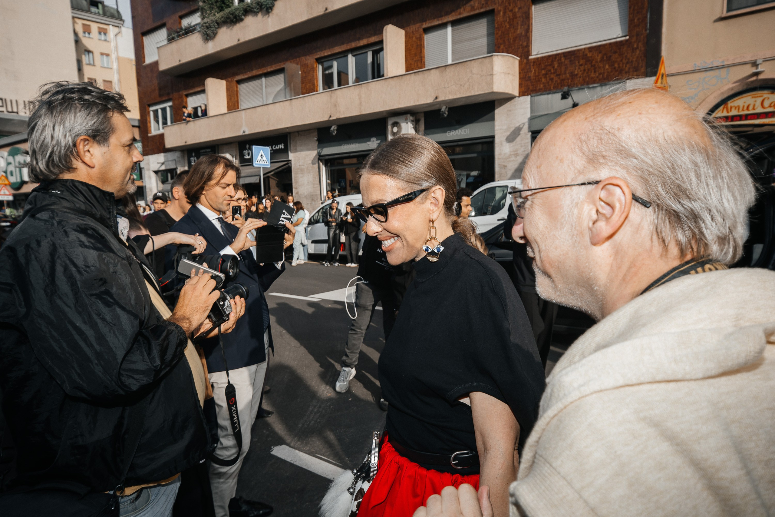 Prada ● Moschino. Valokuvaaja Lahti, Helsinki Elena Salonen