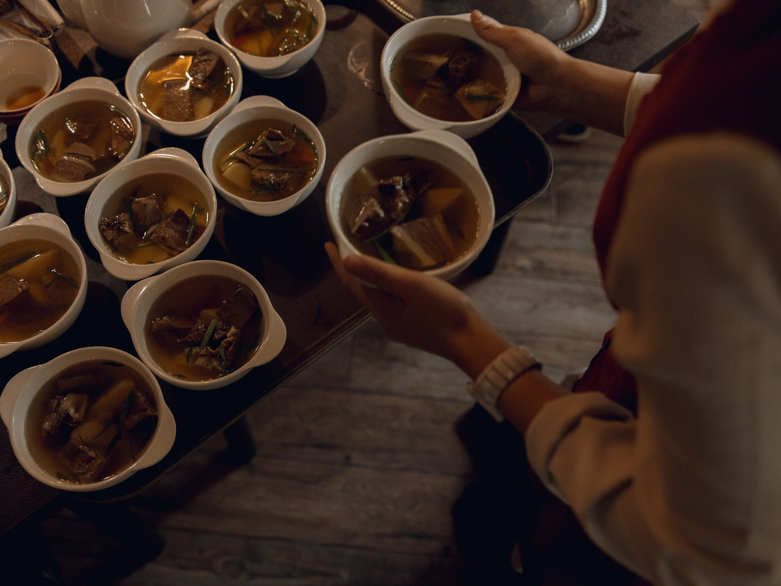 Репортаж Супара. Азимжан Нуритдинходжаев — свадебный фотограф