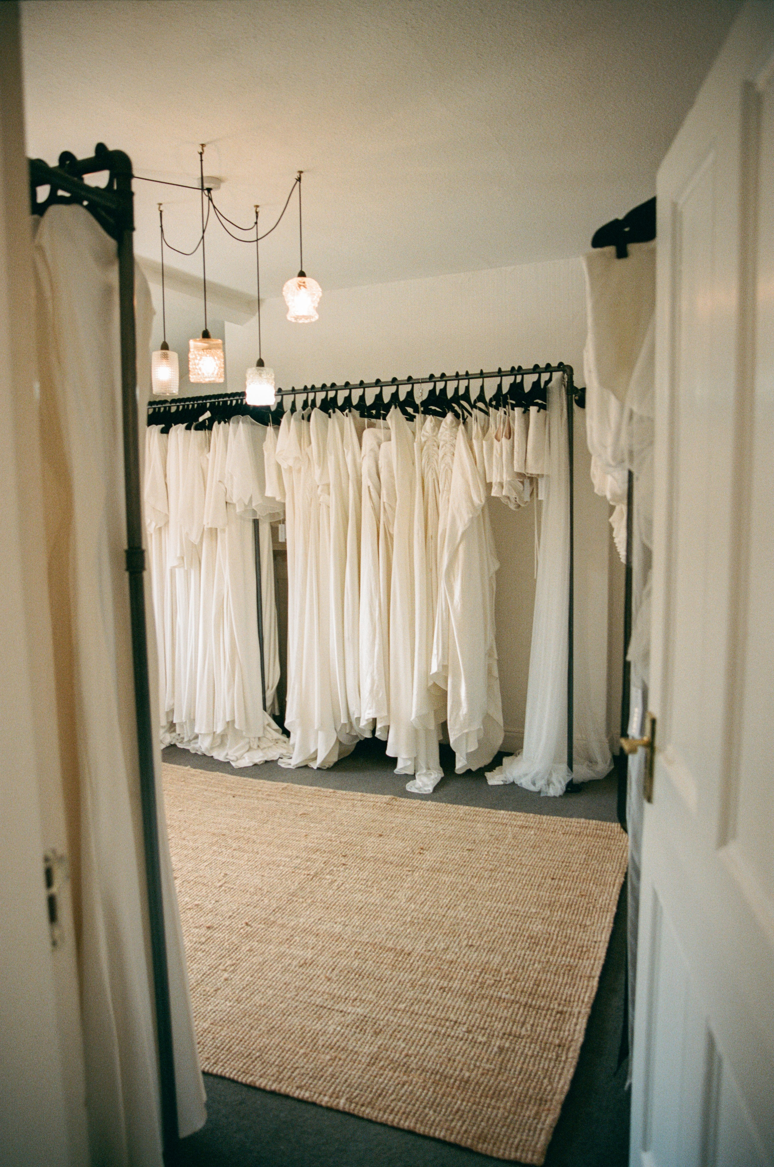 Rolling In Roses ||| 35 mm. Timeless Wedding & Events Photography. Based in London, working across Europe