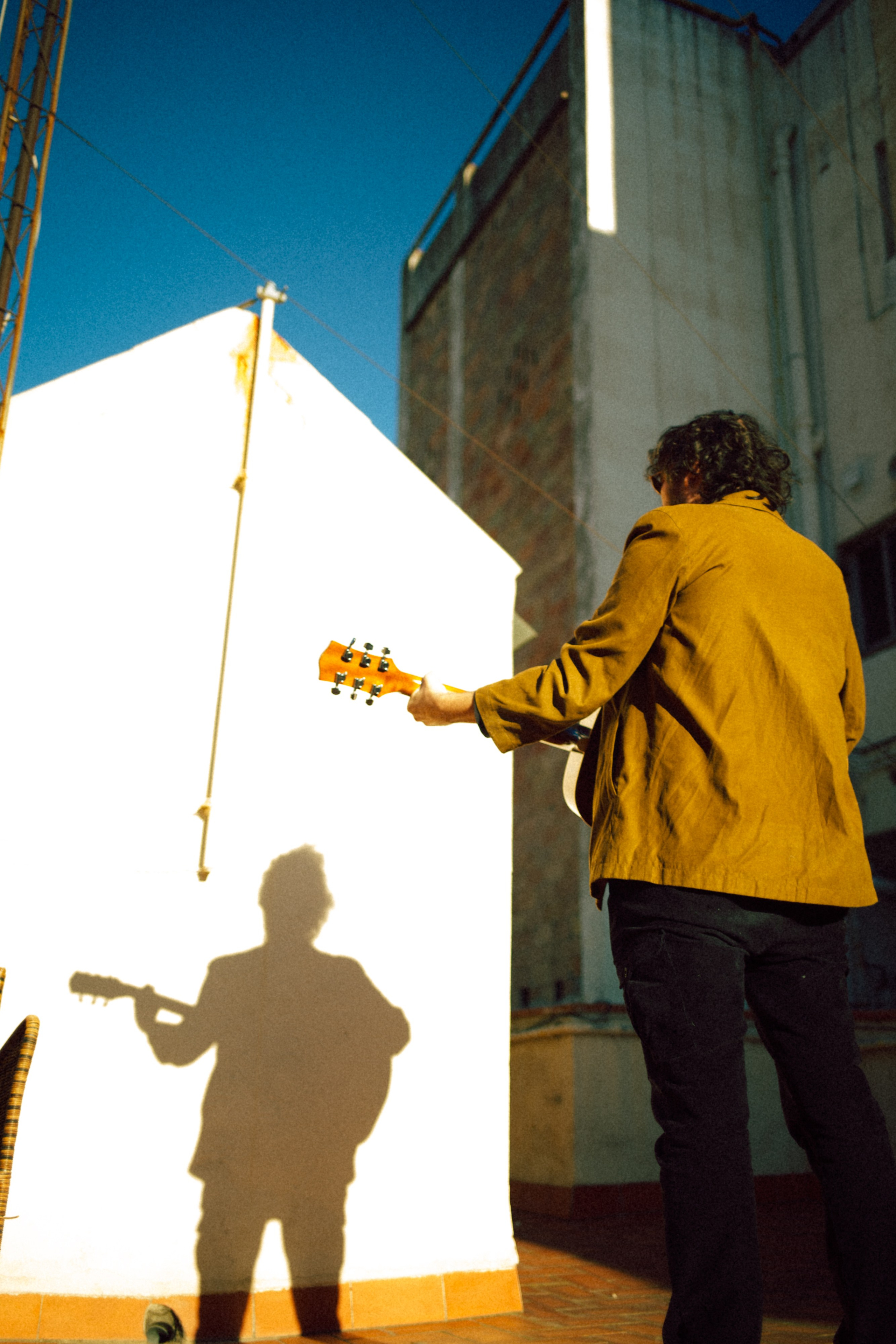 Roy: Retrato de músico. Marina Kálcheva – Photographer, Videographer & Visual Artist in Barcelona