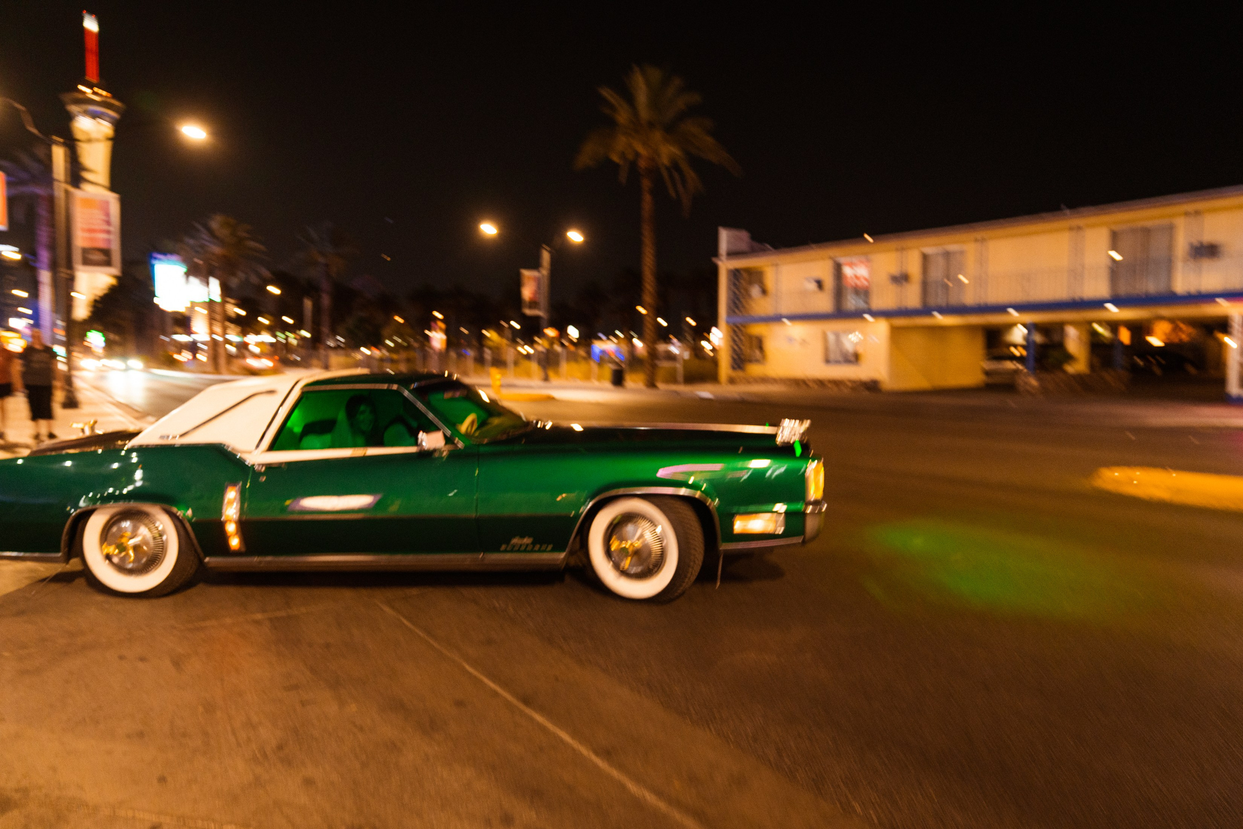 Rebecca&Todd. Wedding & elopement photographer Viktoriya Kravtsov. Las Vegas