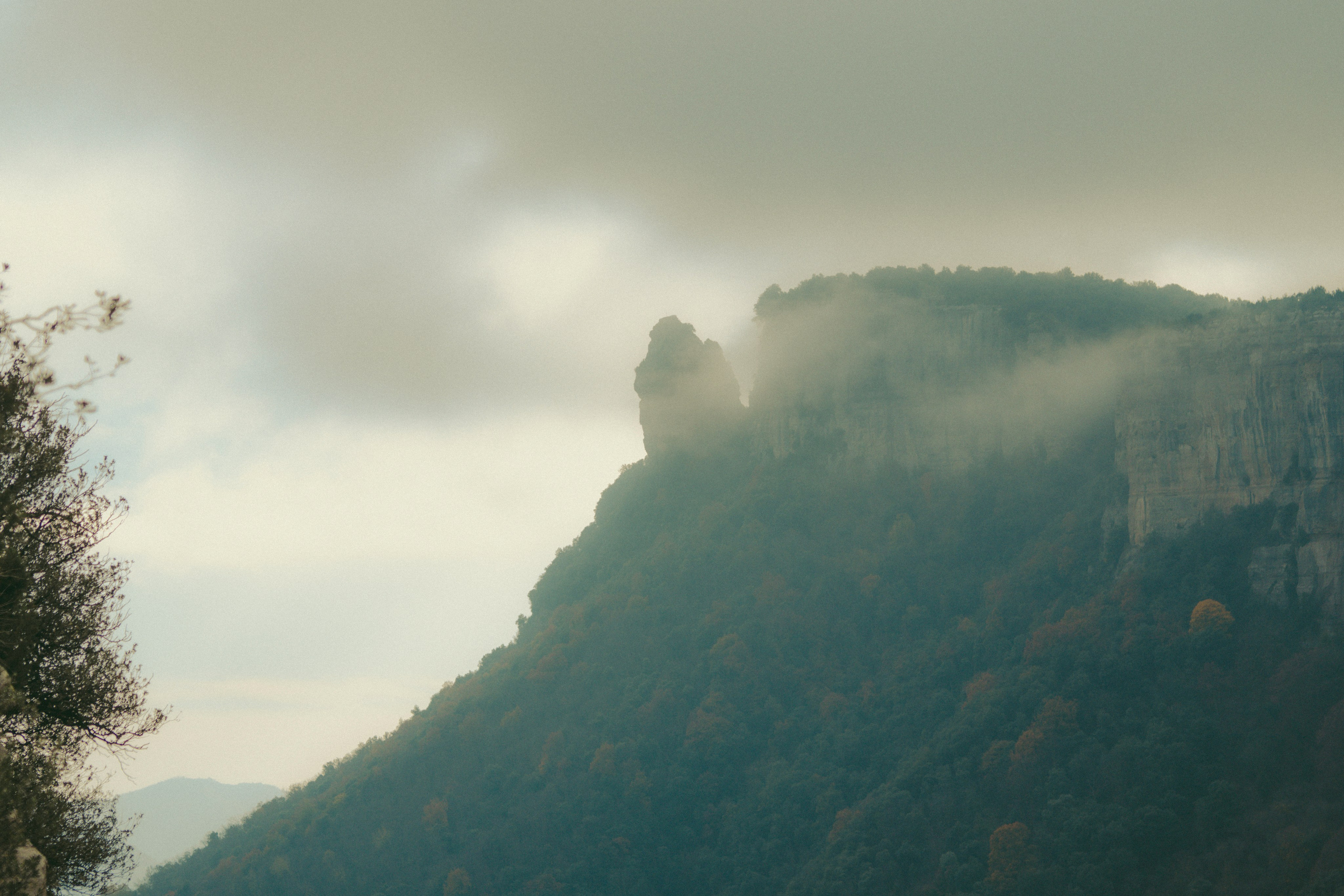 Rupit. Alba del Norte Studio