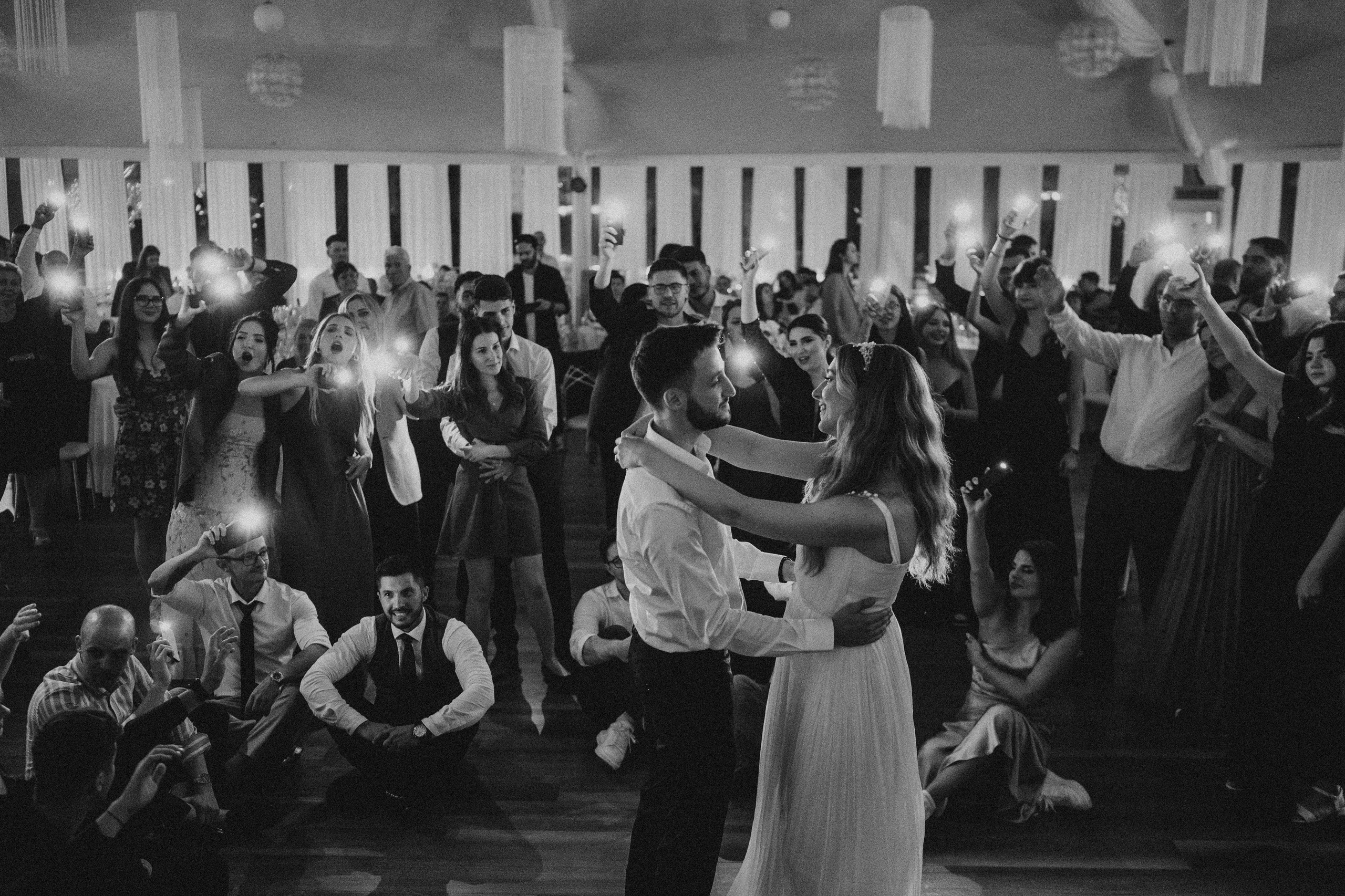 Madalina + Cosmin | Wedding day. Proud Vision Weddings | Wedding Photography & Film — Servicii profesionale Foto Video Nunta Iasi