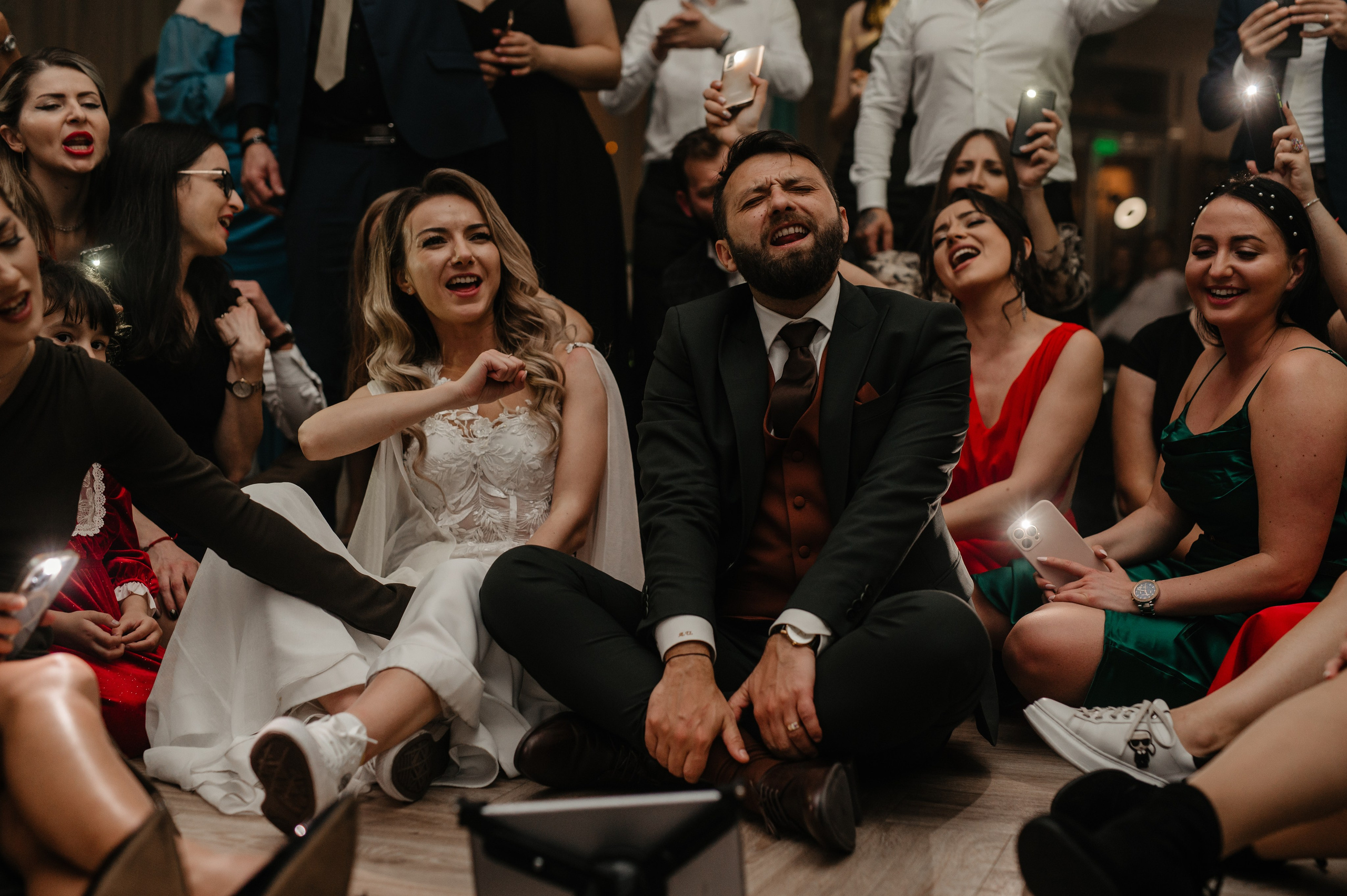 Nunta toamna la Grand Ballroom by LeGaga Iasi. Proud Vision Weddings | Wedding Photography & Film — Servicii profesionale Foto Video Nunta Iasi