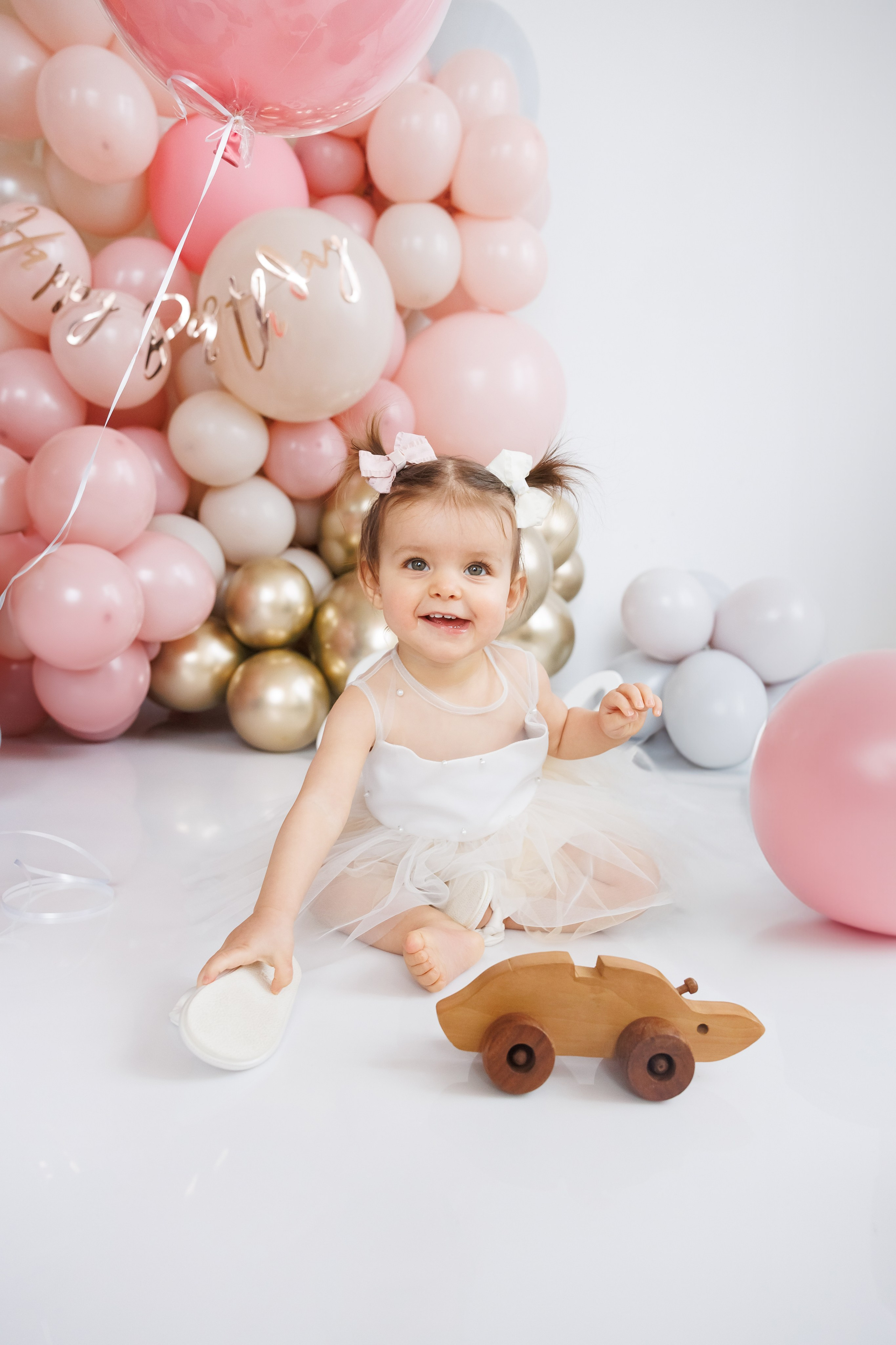 Smash cake. Фотограф Ирина Йотова