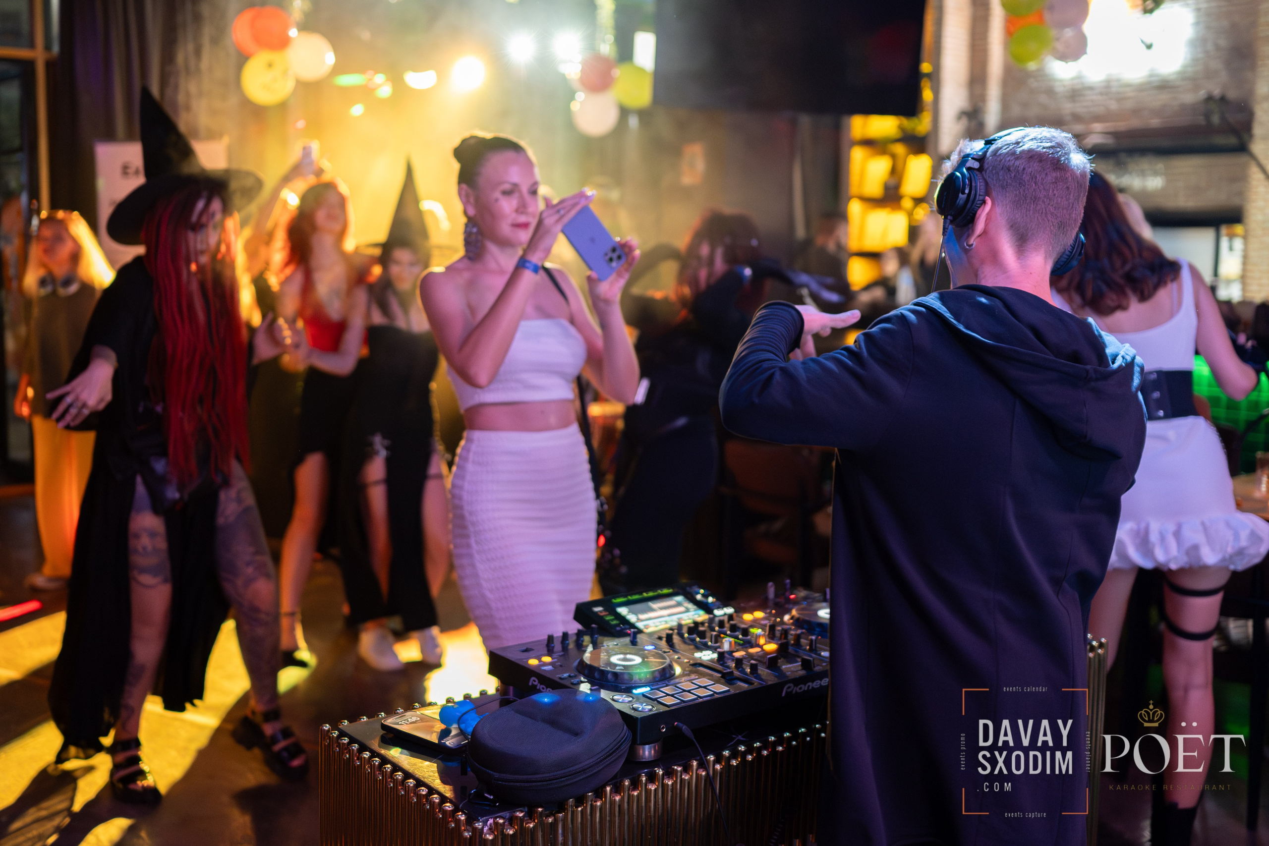 Вечеринка Тима Бертона | Фоторепортаж | Видеорепортаж | Афиша | DAVAYSXODIM.com PHUKET. АФИША|ФОТОРЕПОРТАЖИ|ИВЕНТЫ|ПХУКЕТ