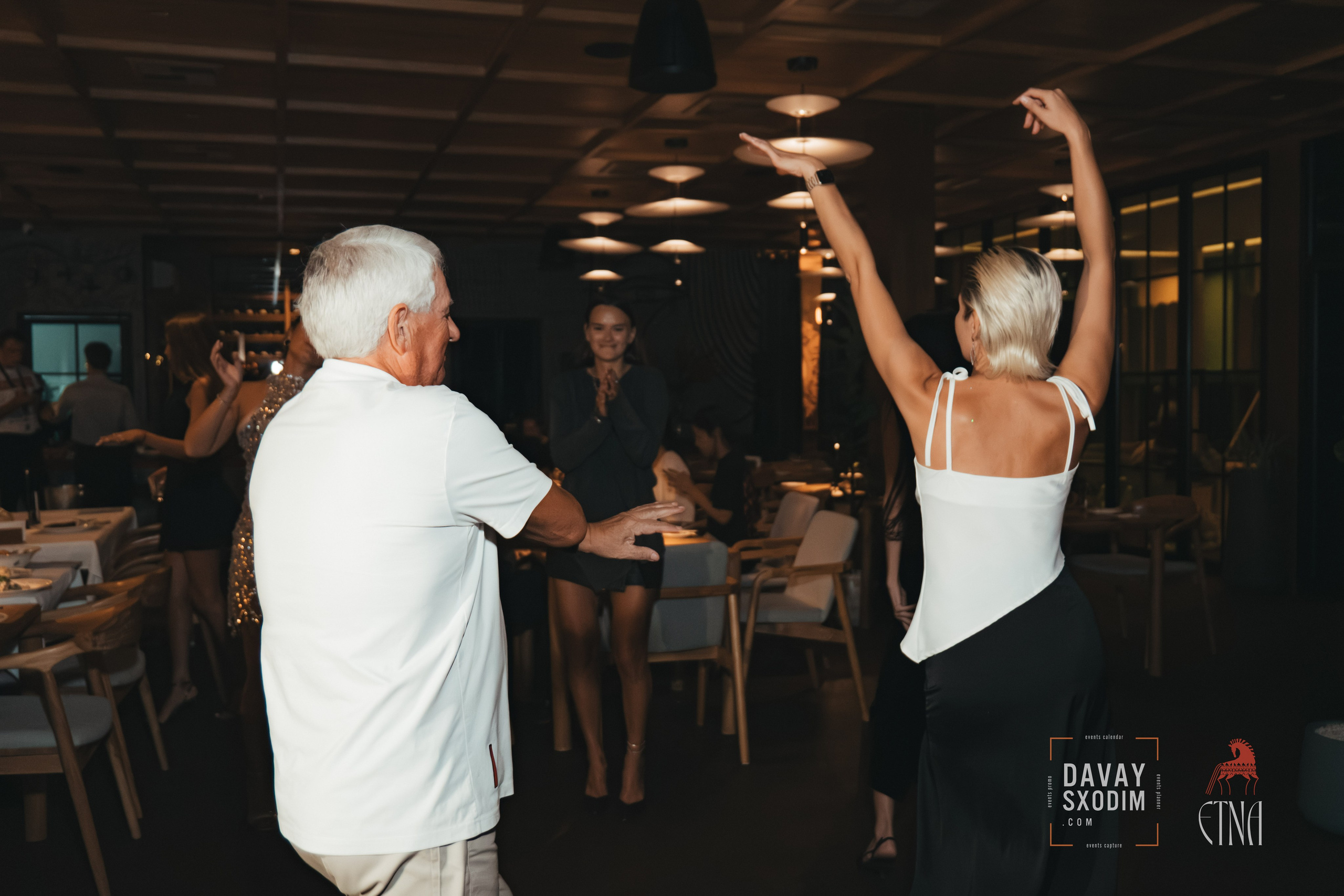 Новогодняя вечеринка | Фоторепортаж | Афиша | DAVAYSXODIM.com PHUKET. АФИША|ФОТОРЕПОРТАЖИ|ИВЕНТЫ|ПХУКЕТ