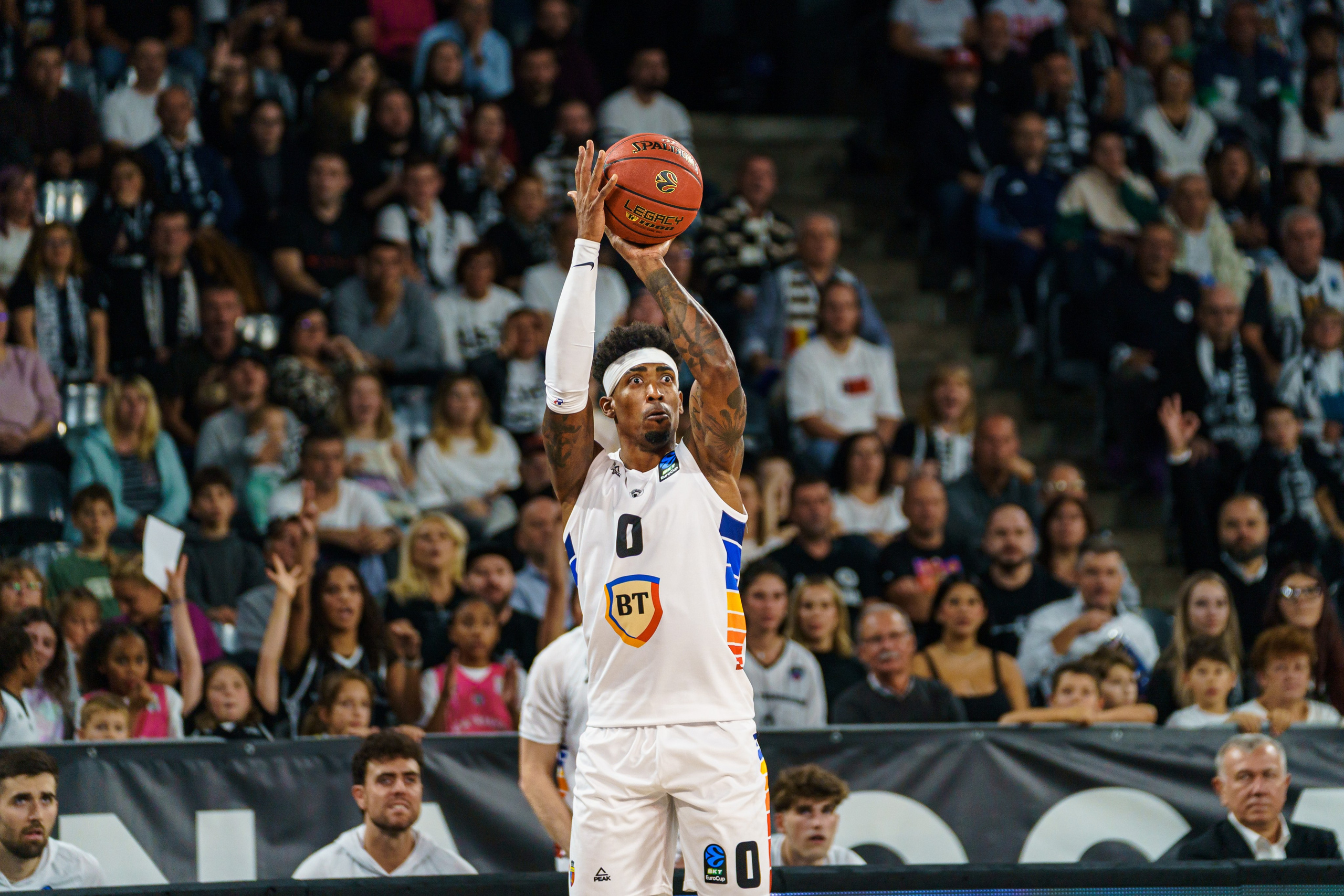 BASCHET. Alecsandru Braicu — Fotograf Sportiv