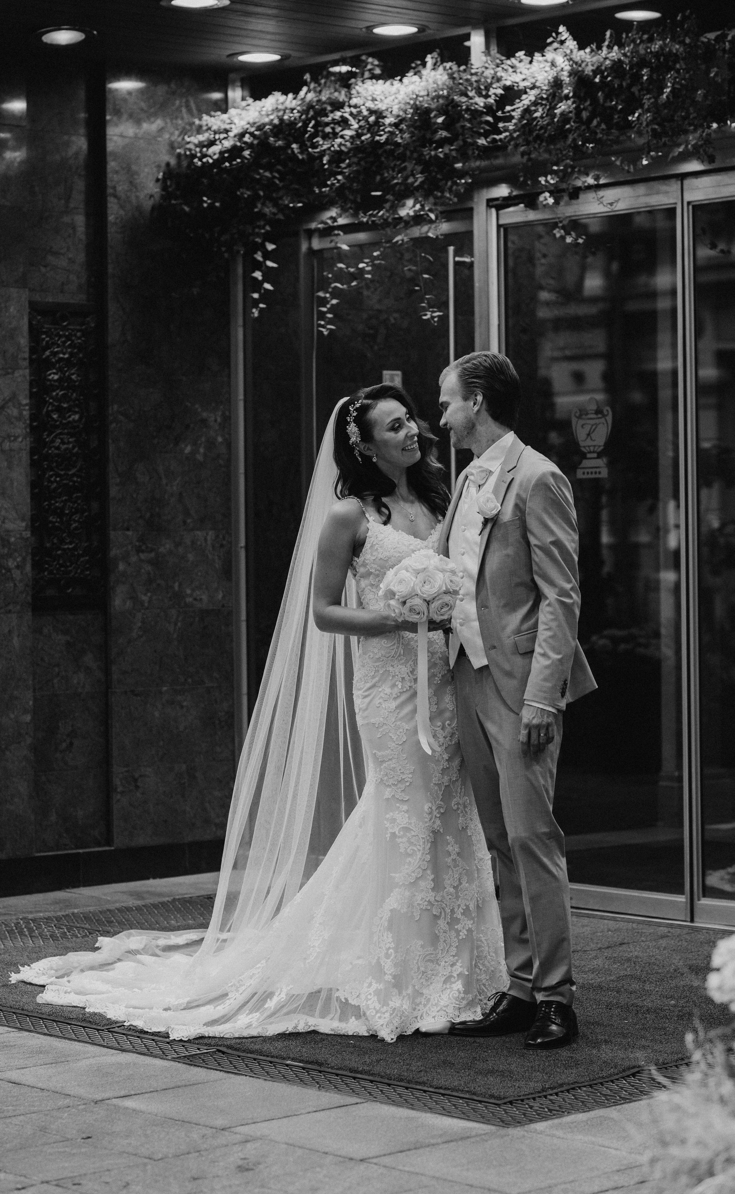 Häät, parikuvaus, potretti, hääkuvaus. Wedding and potrait photographer in Helsinki Vickan O