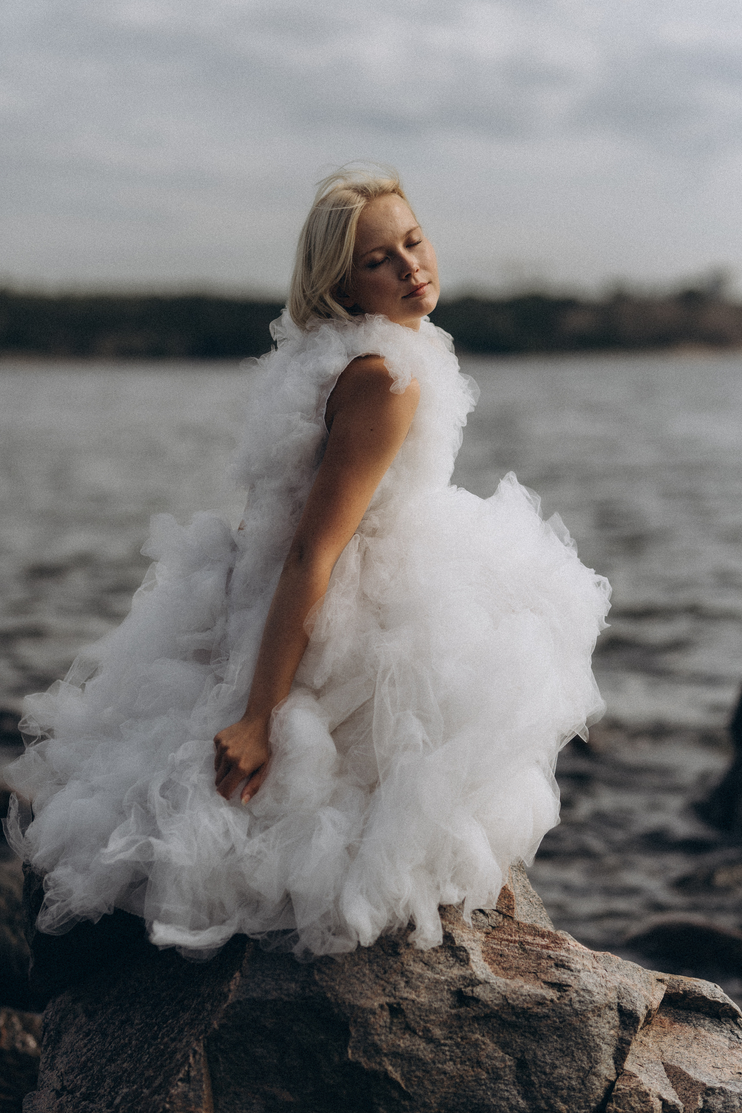 Mallikuvaus, model, photoshoot, helsinki, finland. Wedding and portrait photographer in Helsinki Vickan O