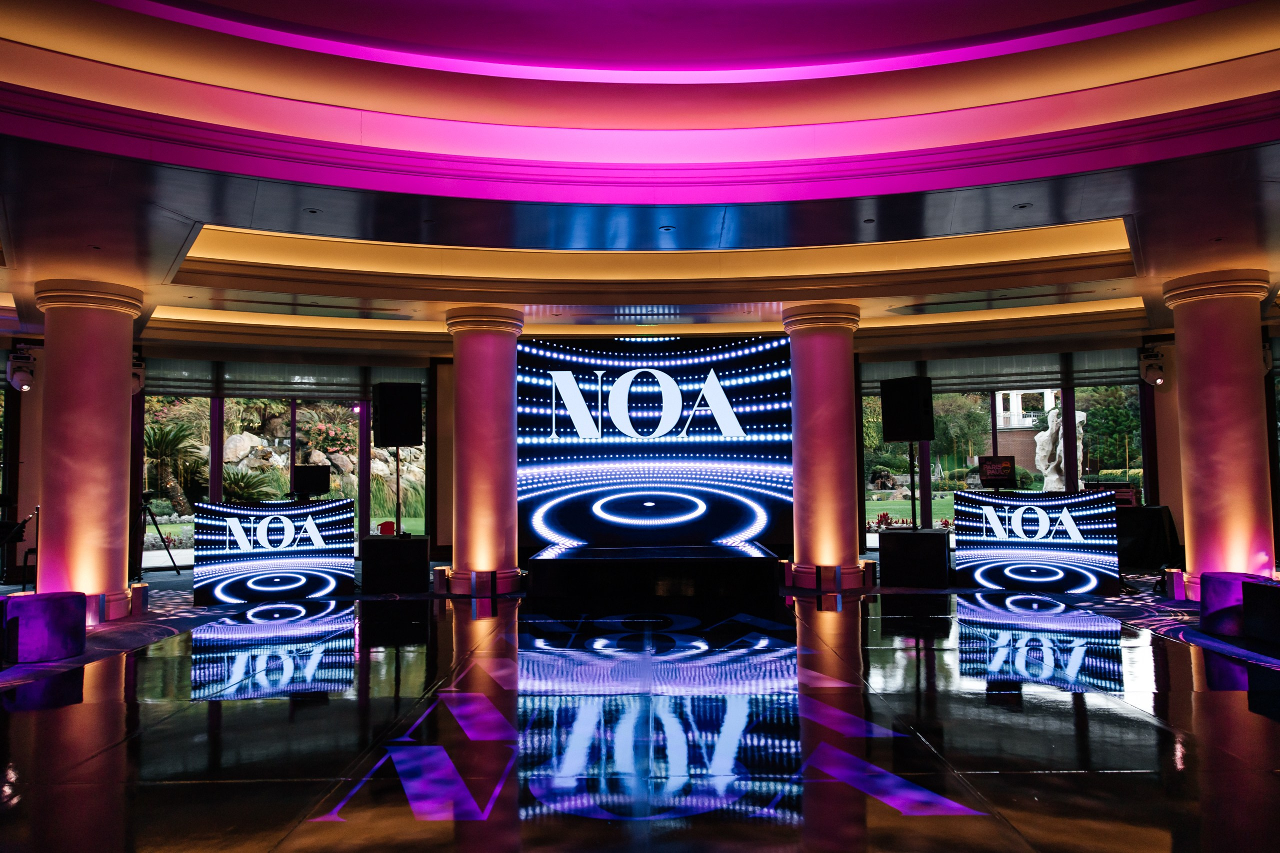 Mitzvah gallery. Photographer Andrei White