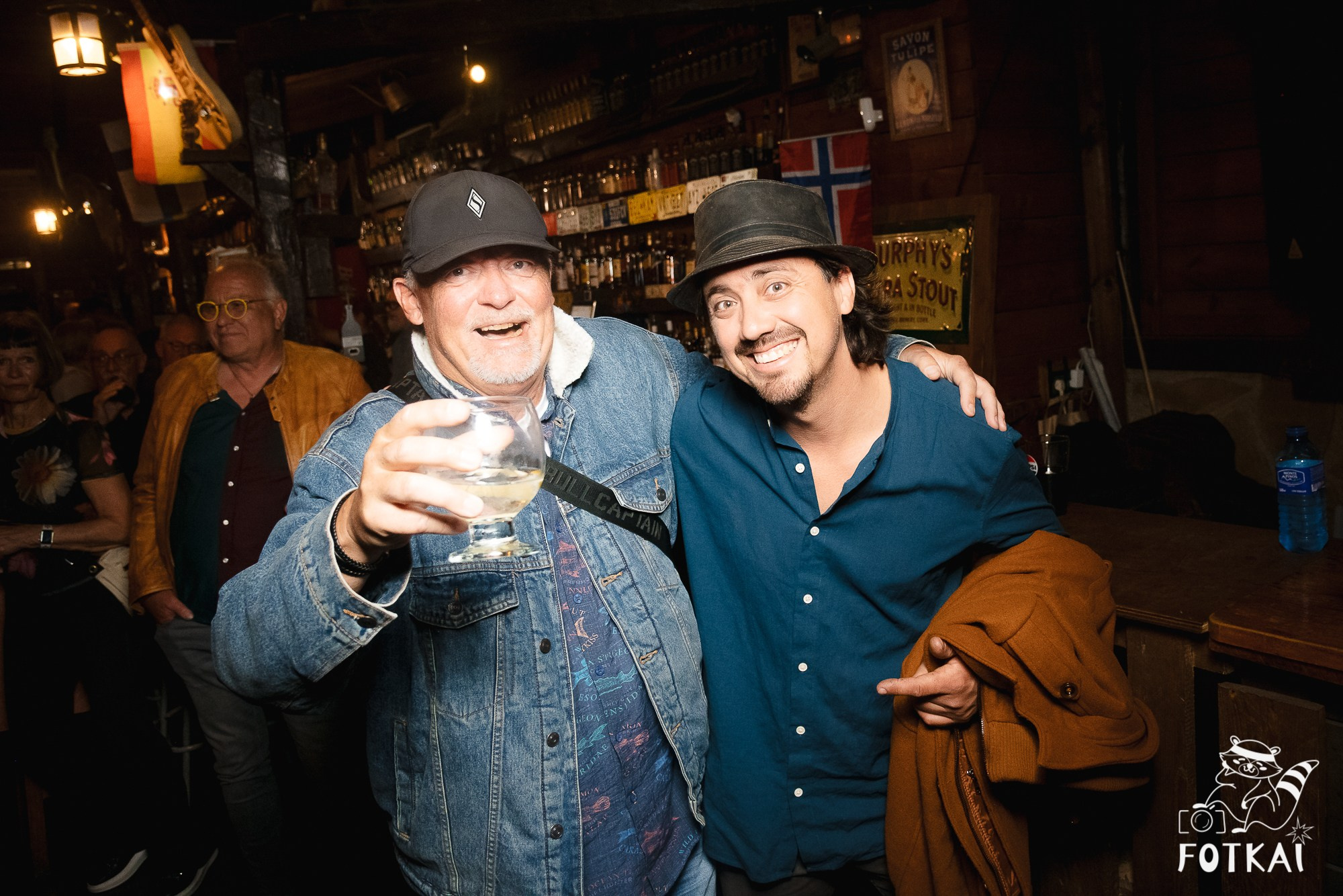 The Galaxy’s в El Paso Bar Торревьеха: фоторепортаж с концерта 21 марта 2026 года | FOTKAI