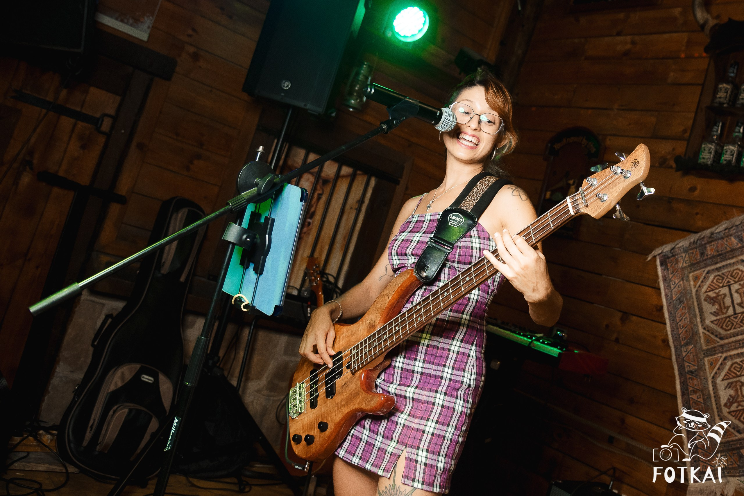 Reportaje fotográfico de FOTKAI | Get Back en El Paso Bar | Torrevieja, España, 12 de julio de 2025