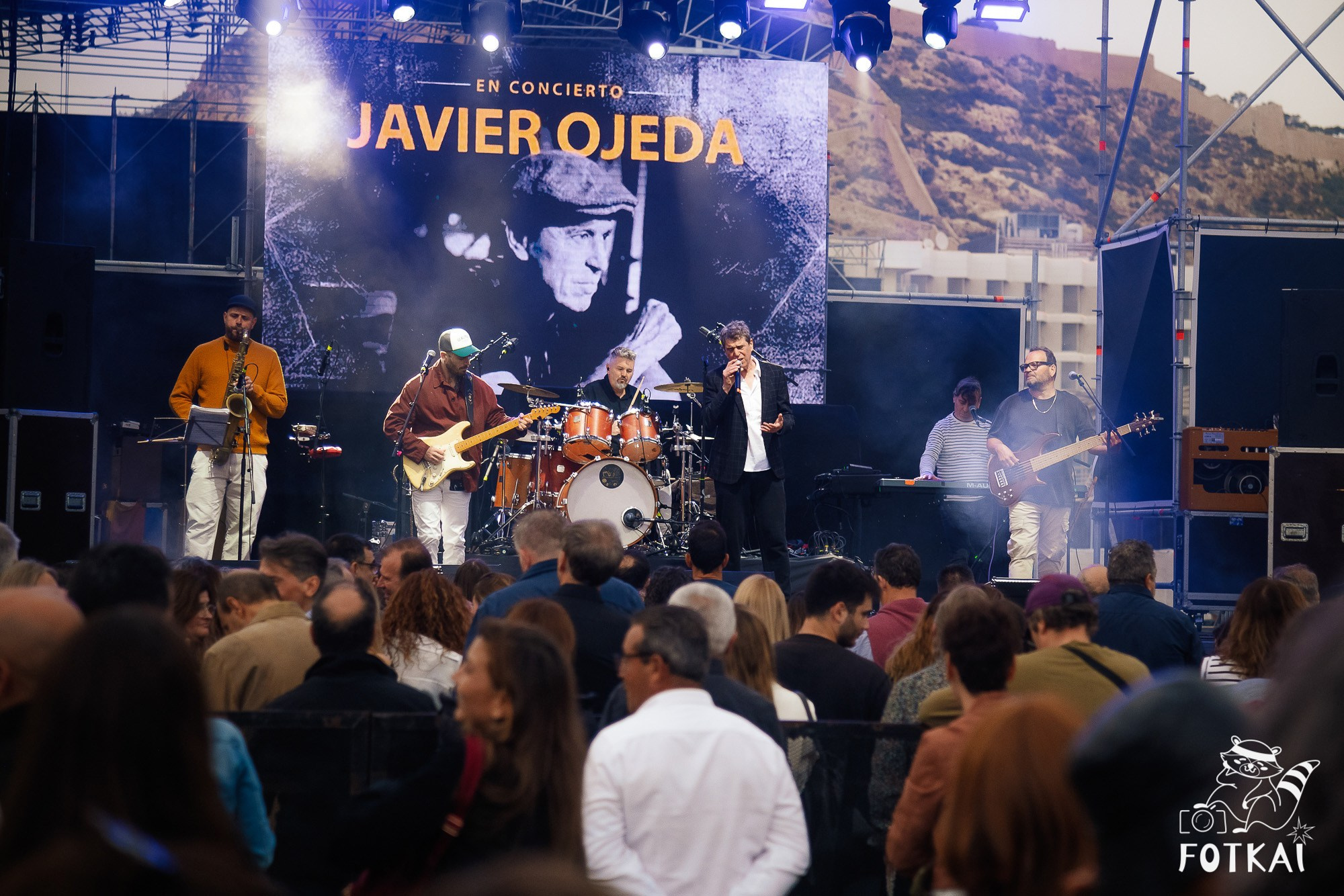 Festival AMA — Aquellos Maravillosos Años: фото с фестиваля в Аликанте, 2026 | FOTKAI
