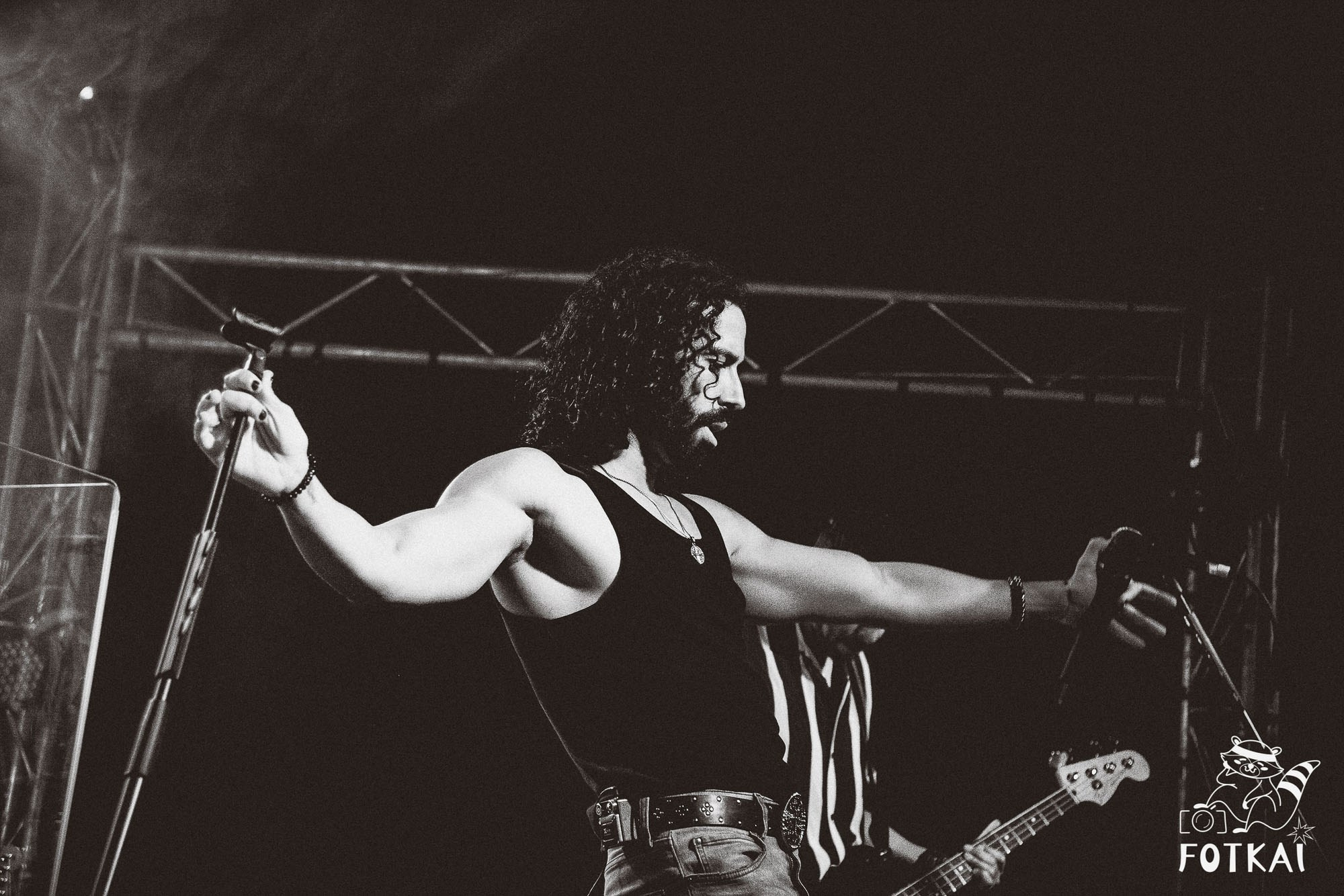 DENISDENIS — reportaje fotográfico del concierto en la Sala Marearock (Alicante) | FOTKAI