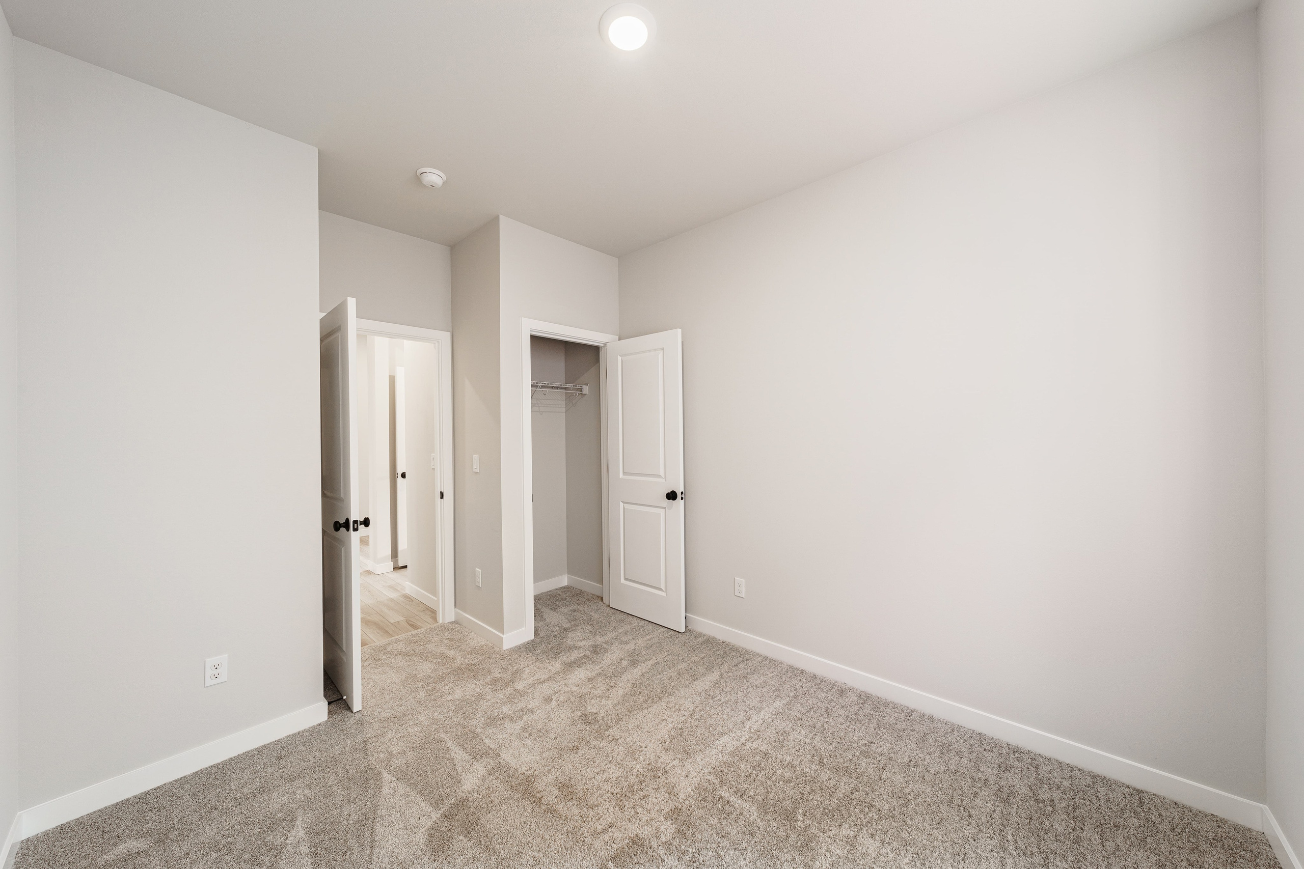 Real Estate photography. Washington state. EVAN ARISTOV WEDDING PHOTOGRAPHY — Seattle Wedding Photographer