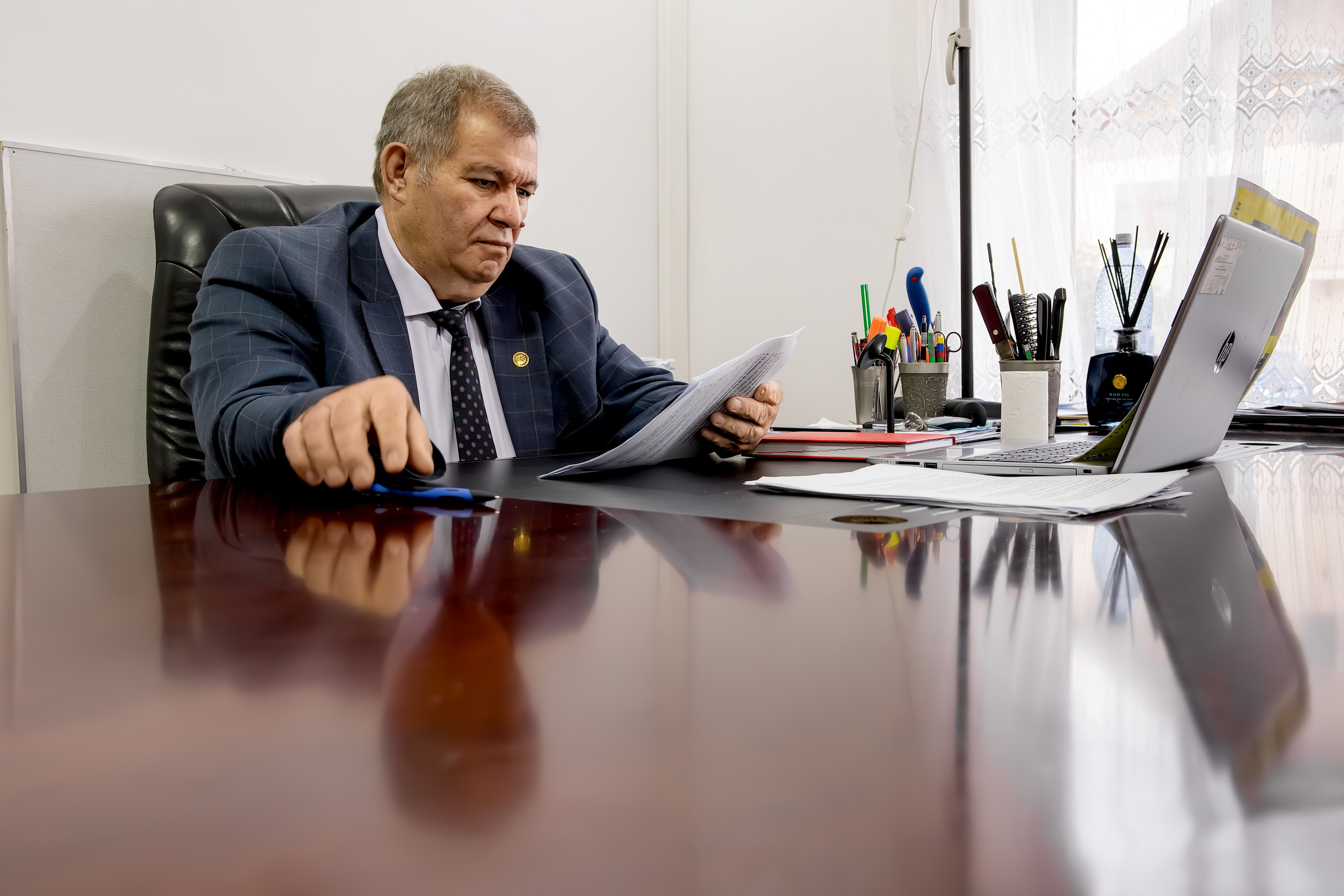 Între două lumi - între origine și influență. Fotograf Mariana Roth