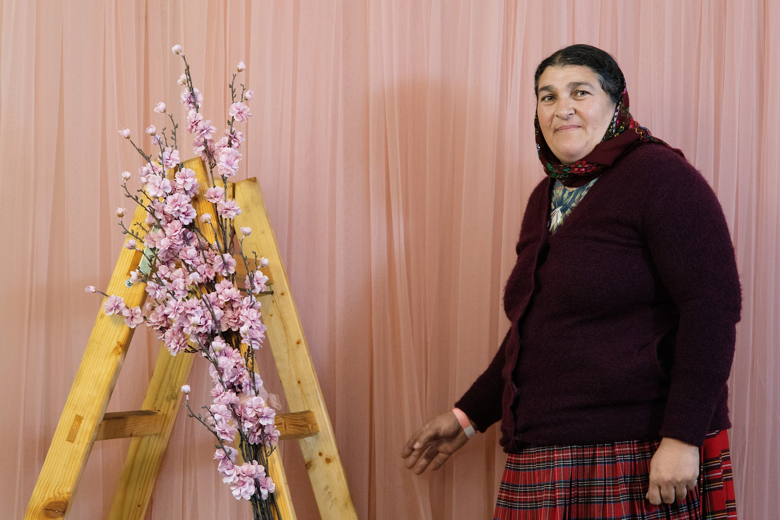 Între două lumi - între origine și influență. Fotograf Mariana Roth