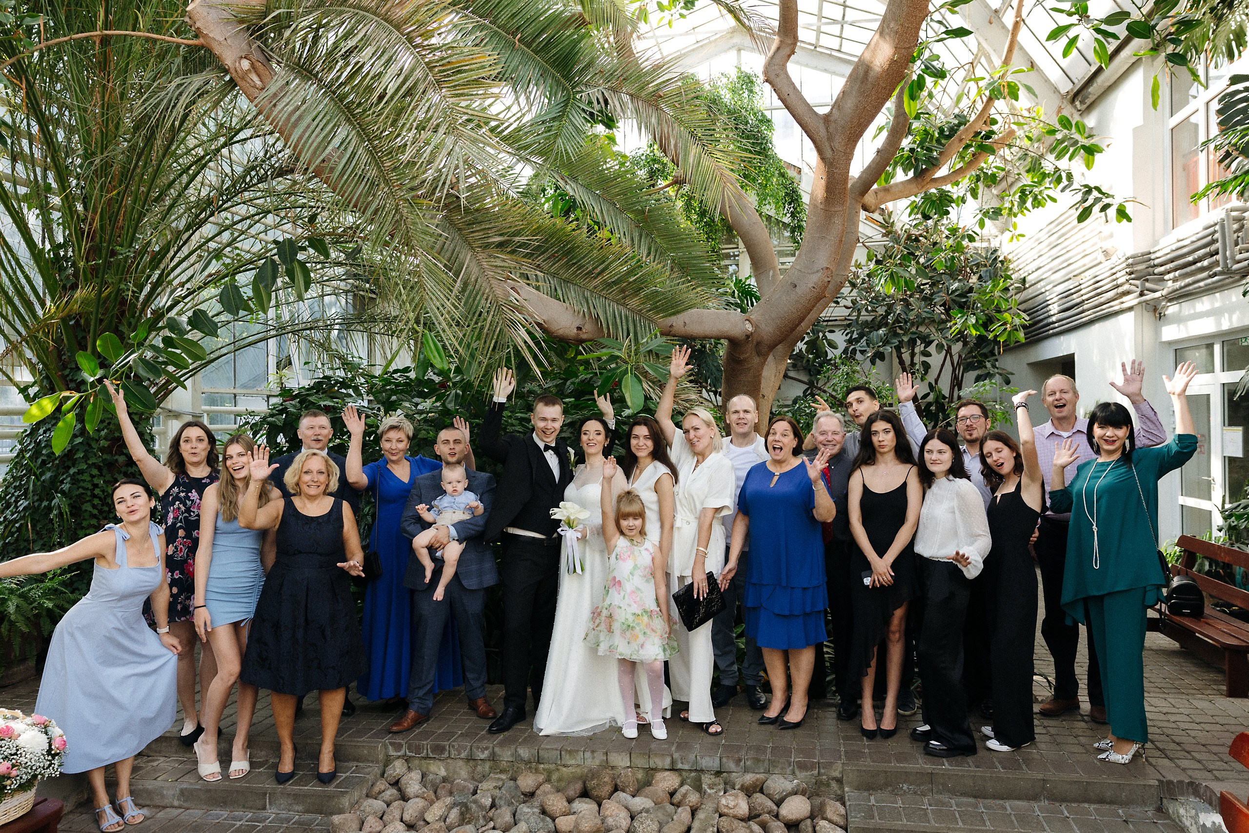 Яркая свадебная фотосессия в Доме Черноголовых, Рига, Латвия. Евгений Тимофеев | Свадебный и контент-фотограф и видеограф в Риге