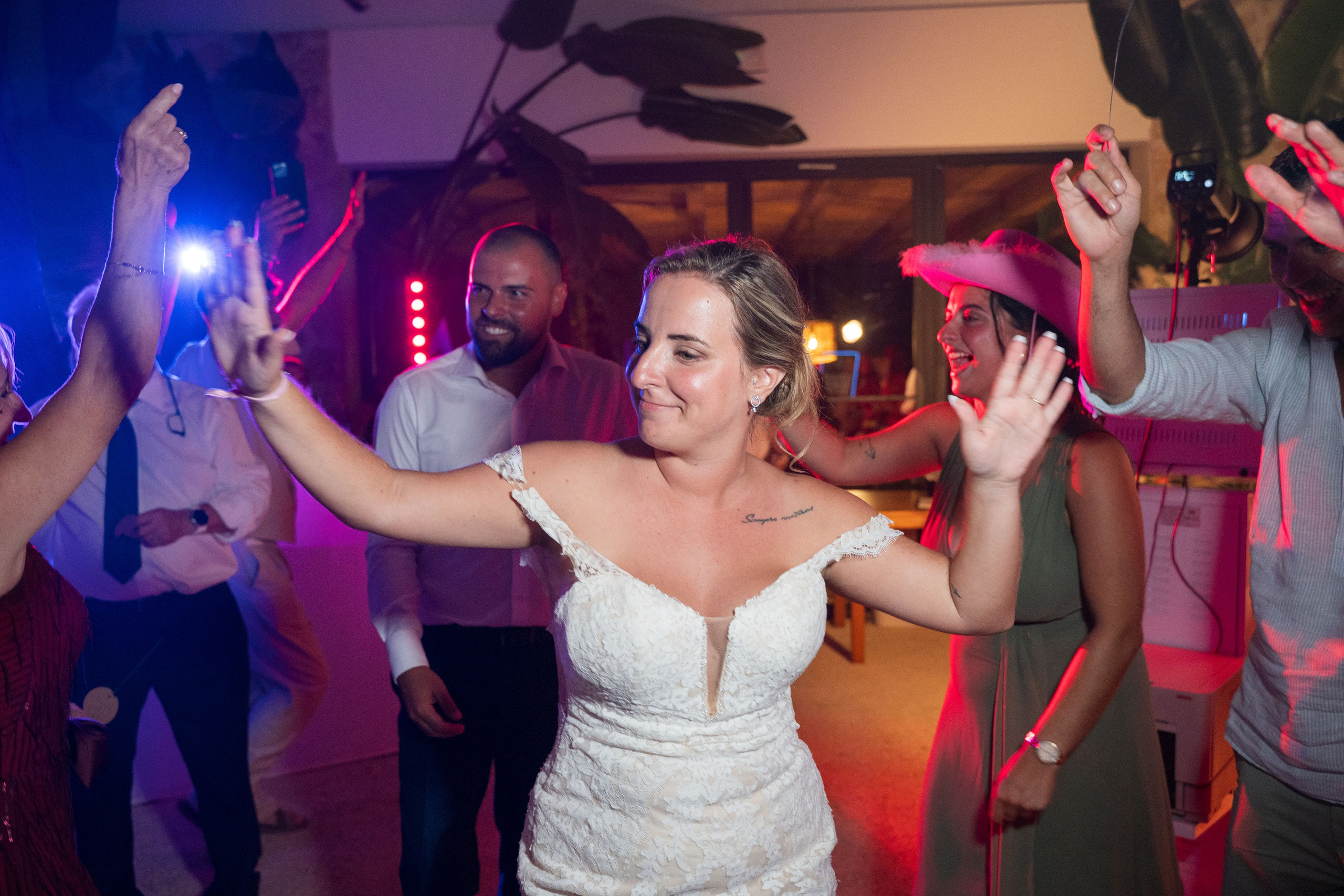 Azu&Juanan. Mallorca Weddings & Family – Natural & Emotional Photography