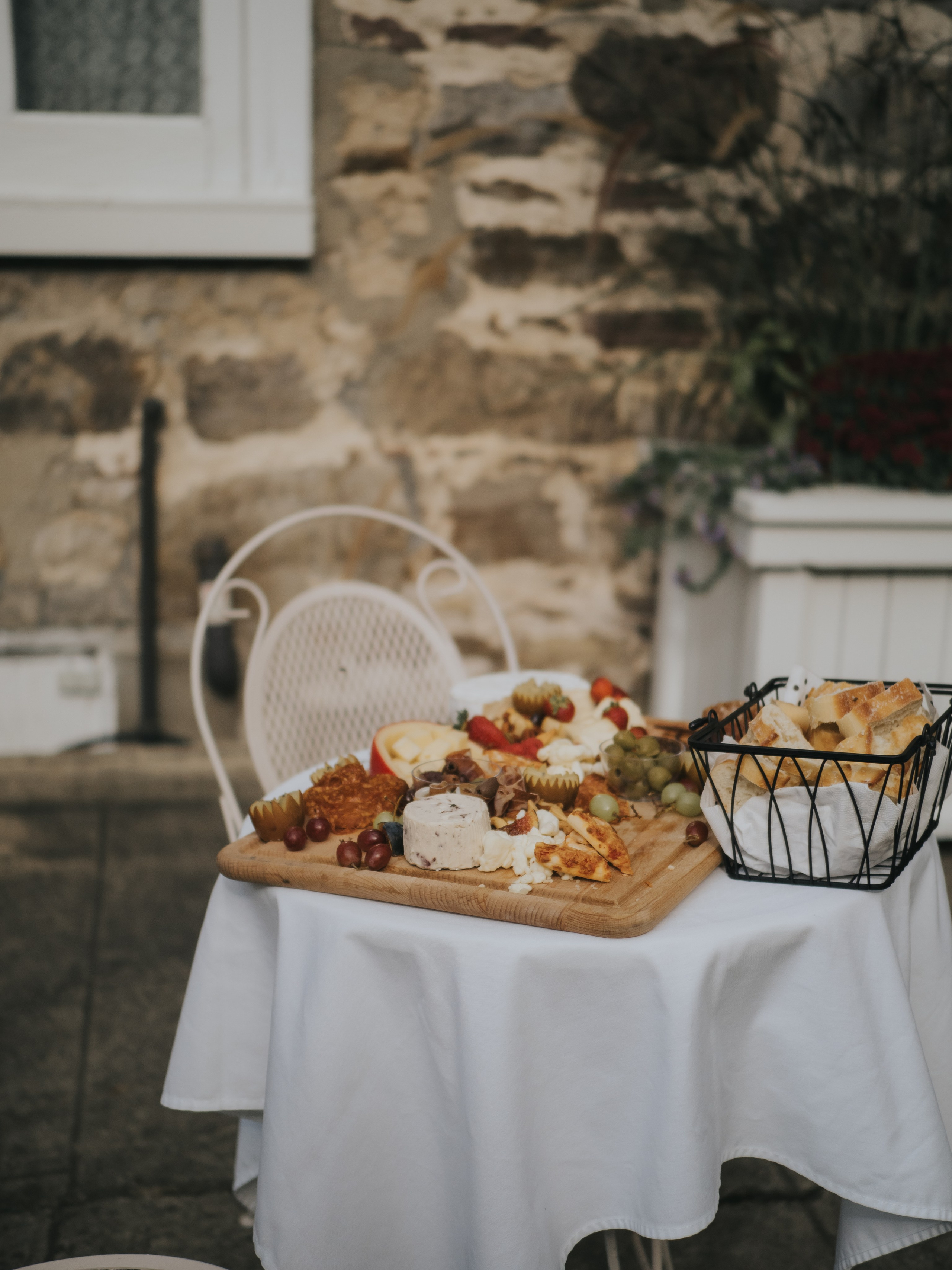 Wedding of Camille and Dinh. Wedding and Family Photography Montreal Muriel Oe Photo