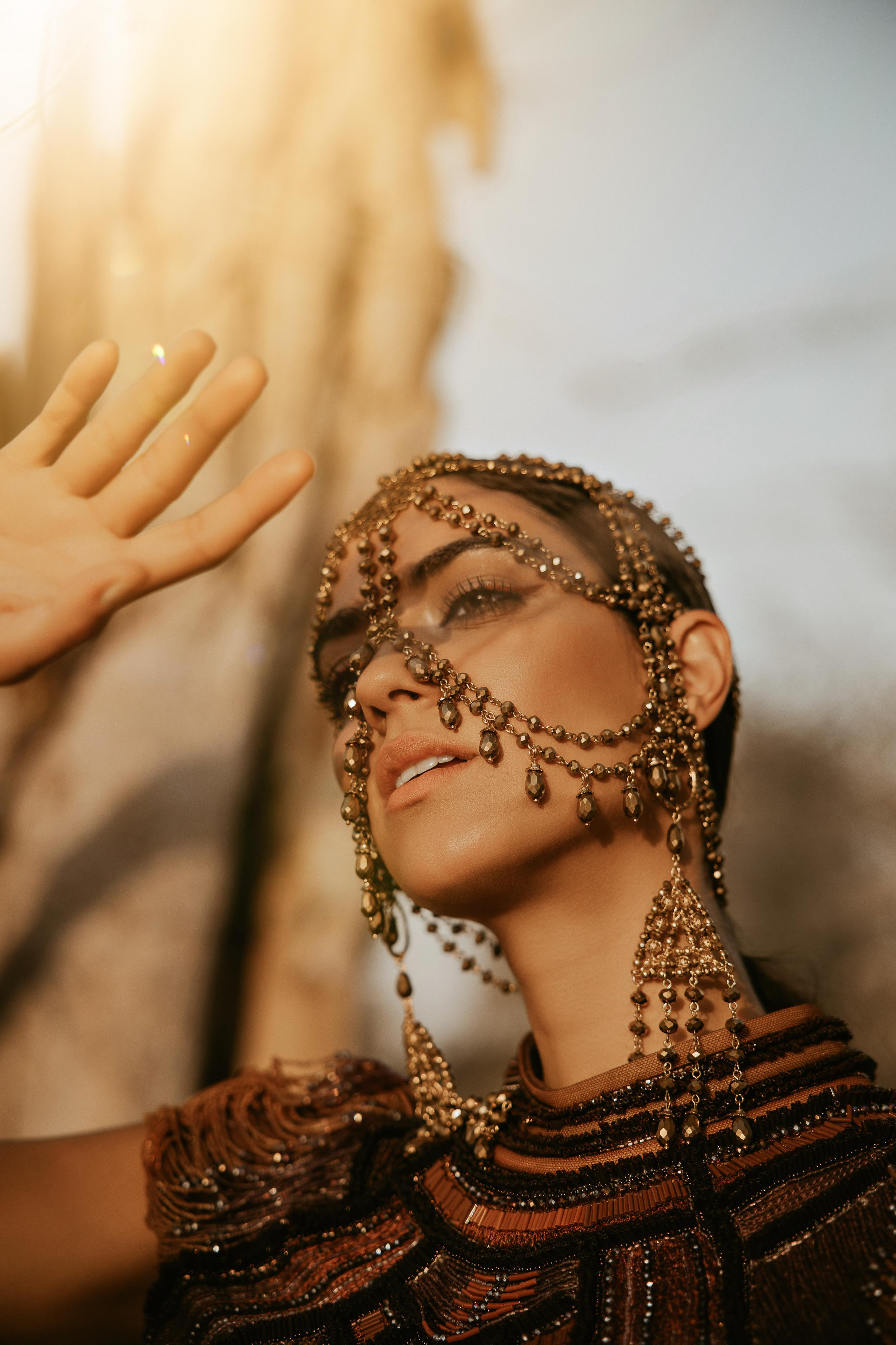 FASHION CAMPAIGN LEYLA&LEYLA. Female Photographer in Dubai