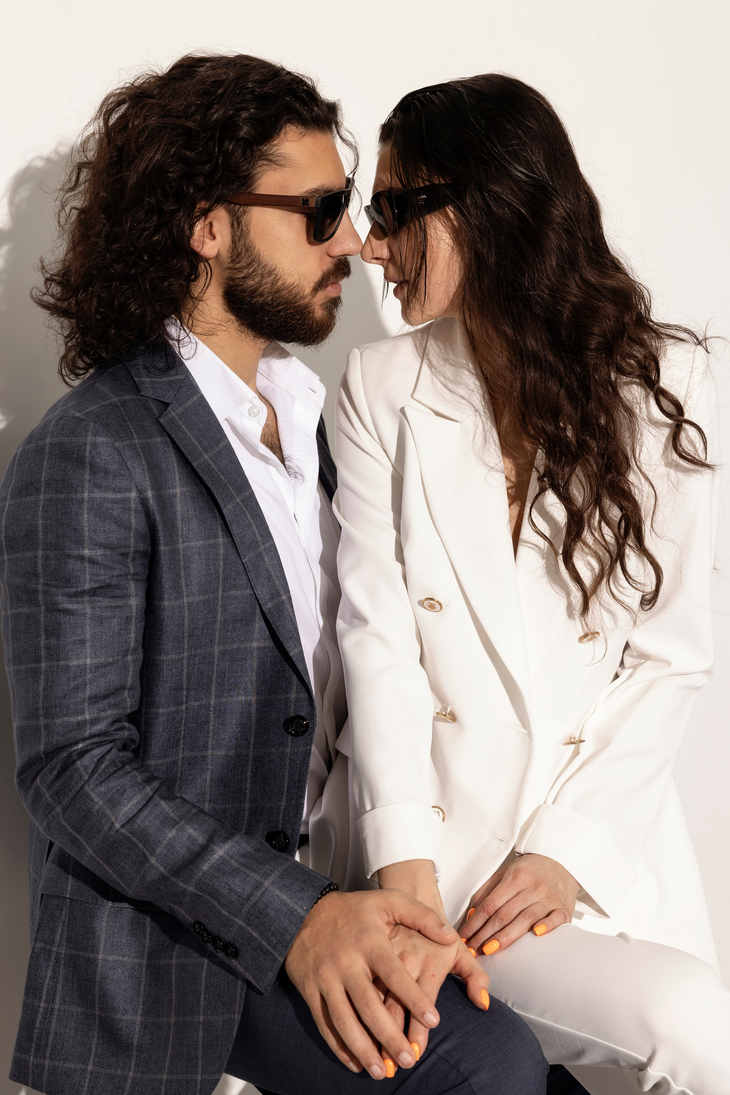 Couple photoshoot. Female Photographer in Dubai