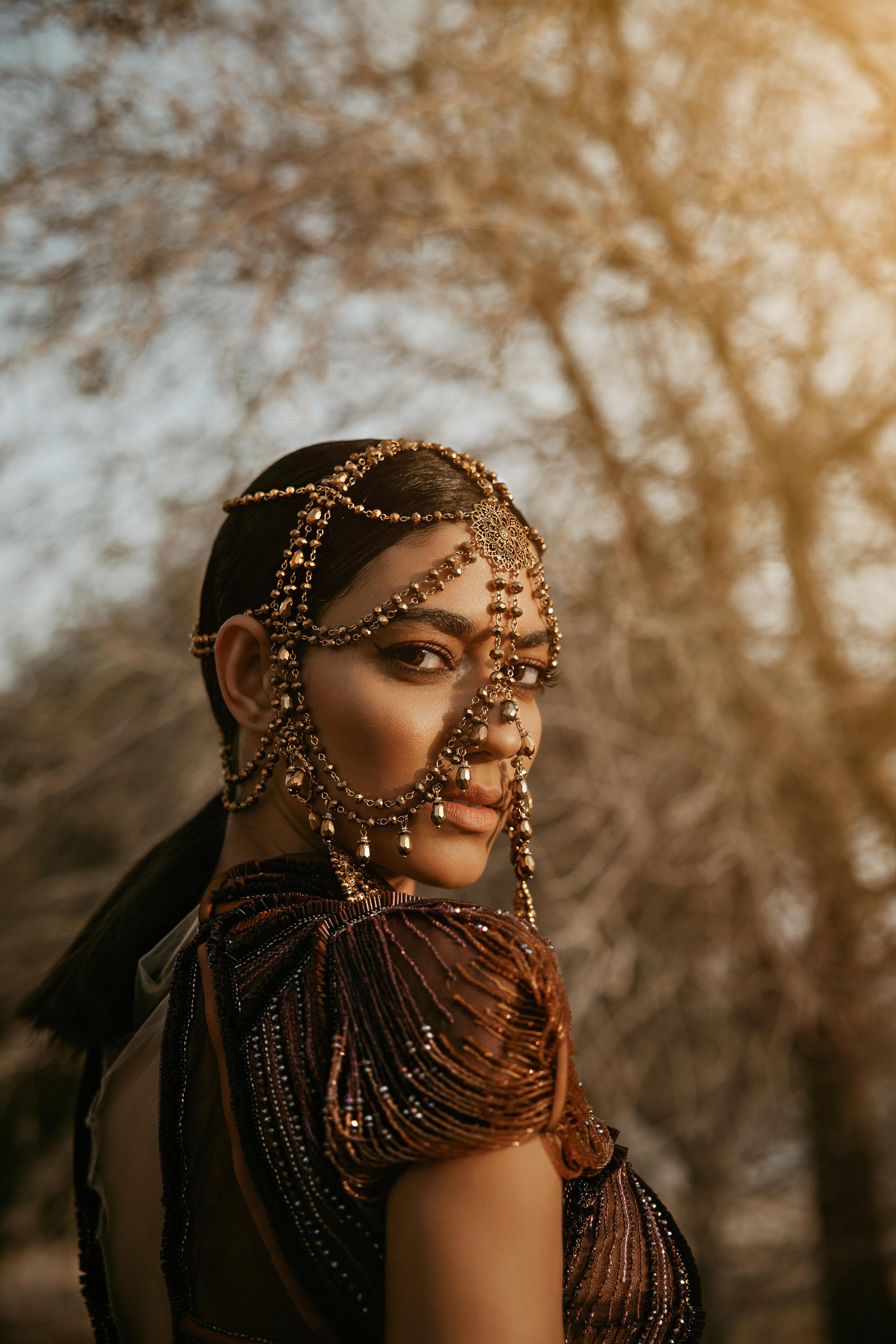 FASHION CAMPAIGN LEYLA&LEYLA. Female Photographer in Dubai