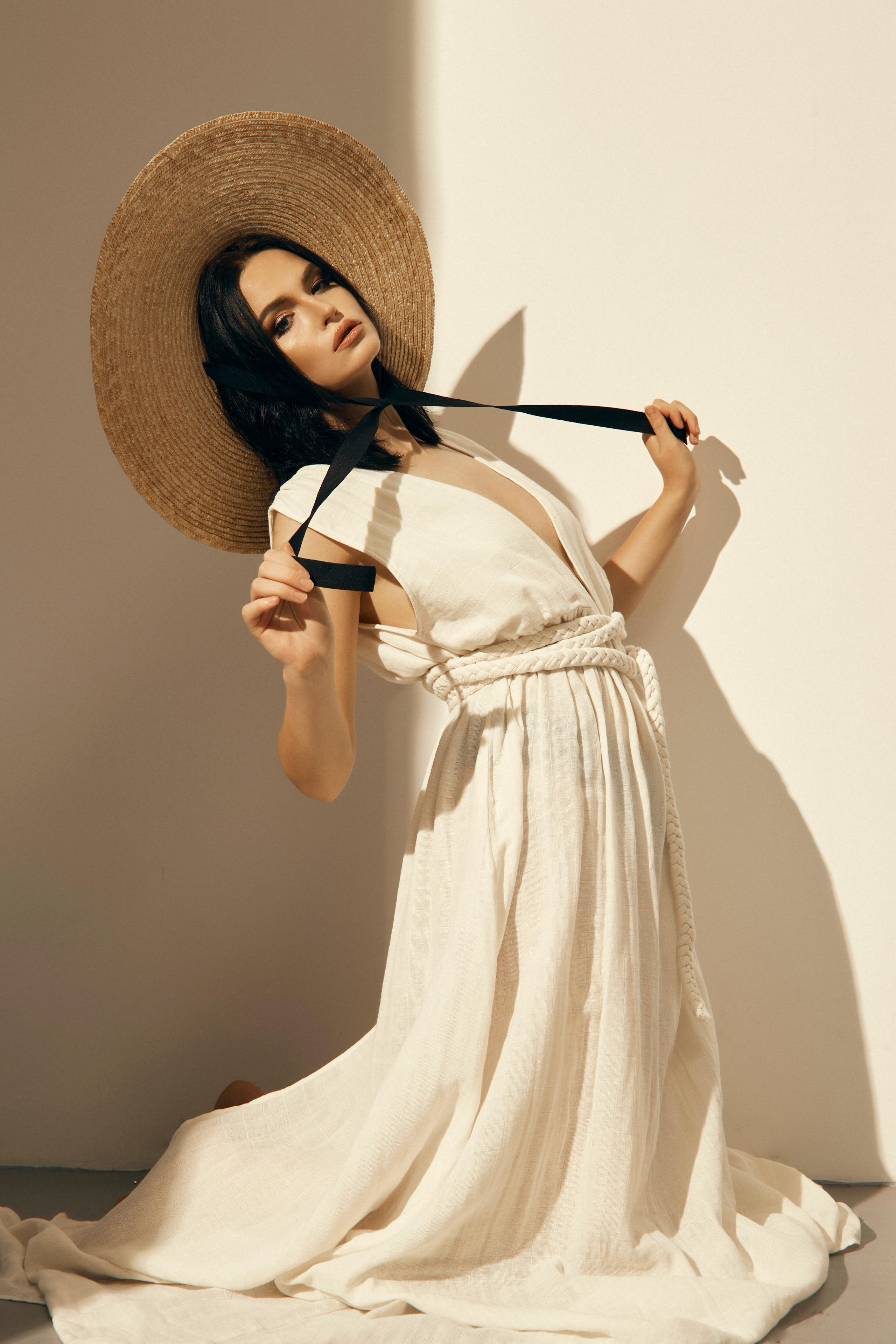 STUDIO EXPERIENCE. Female Photographer in Dubai