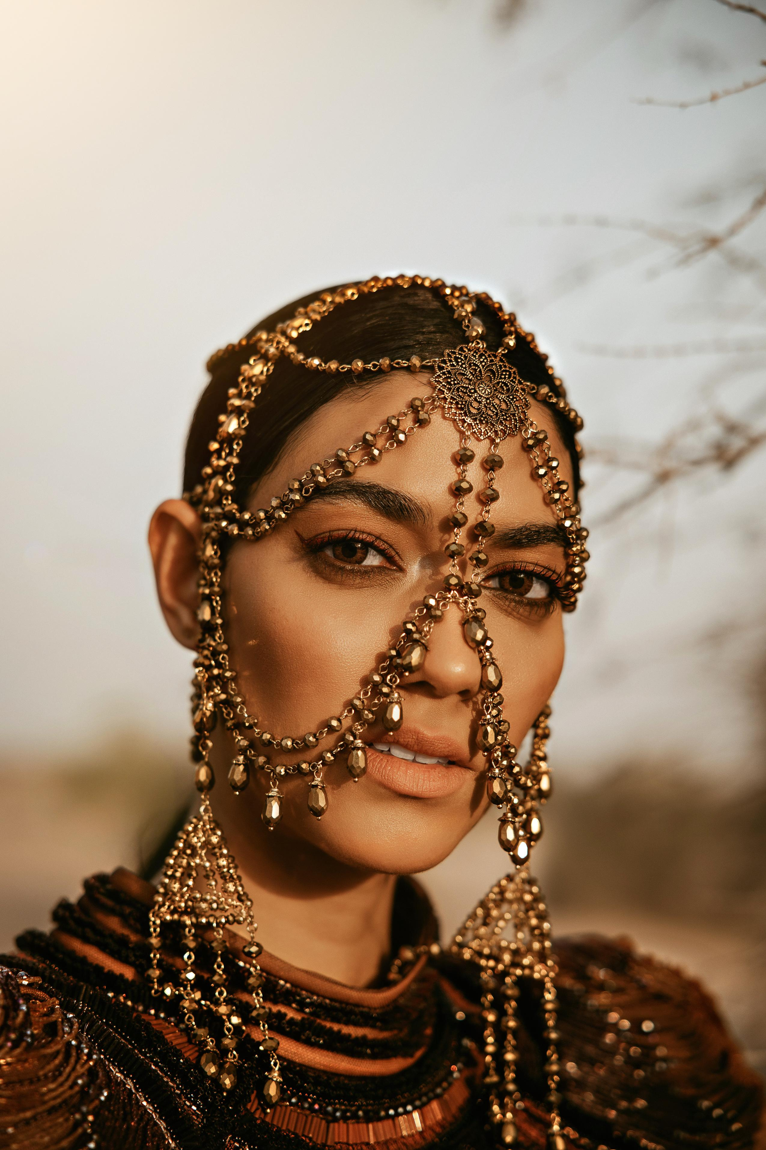 FASHION CAMPAIGN LEYLA&LEYLA. Female Photographer in Dubai