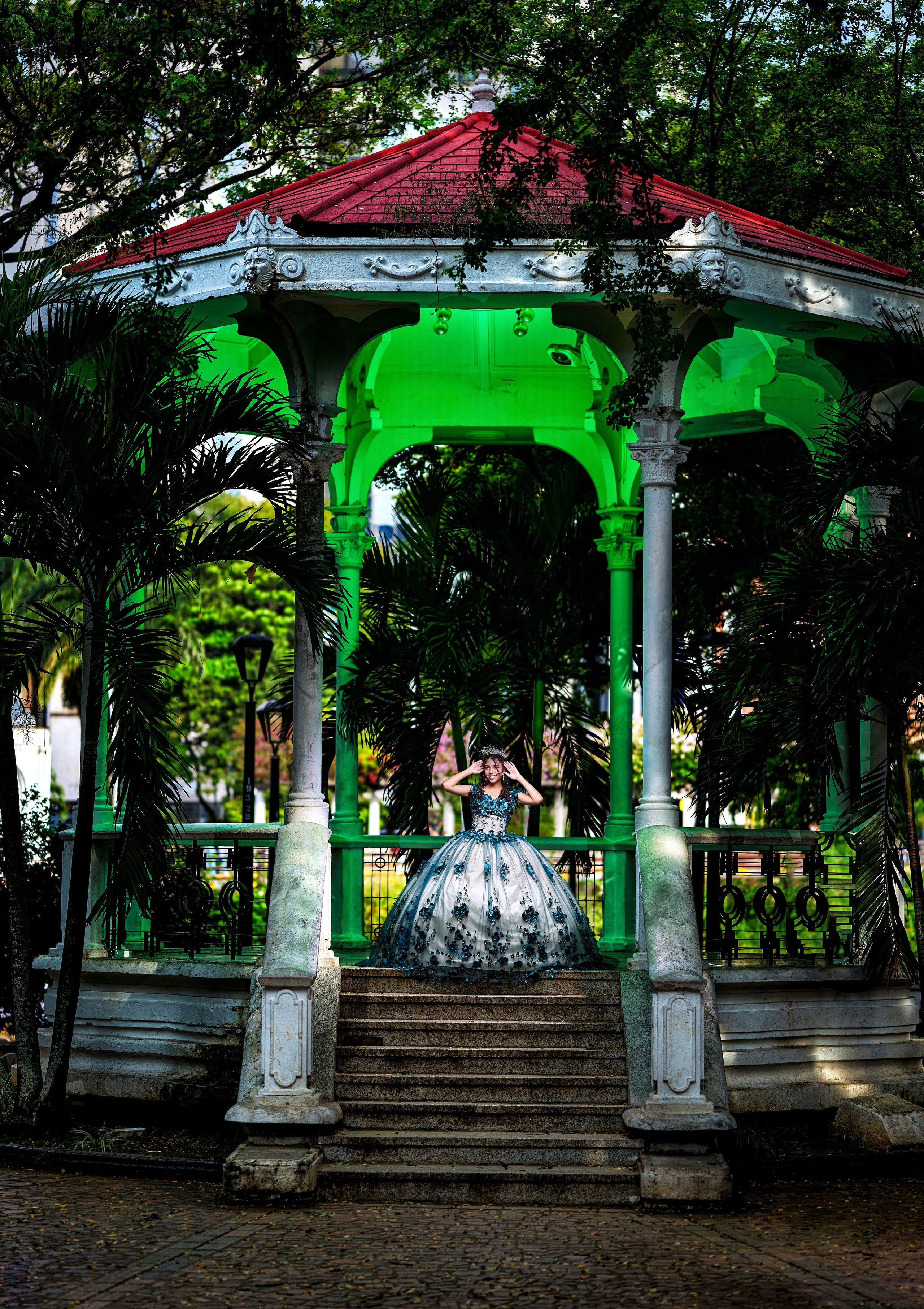 Mis 15 | Sesiones de Fotografía Modernas. Wedding Photography & Videography by ZZ Hendrick | Capturing Your Love Story in Colombia & USA