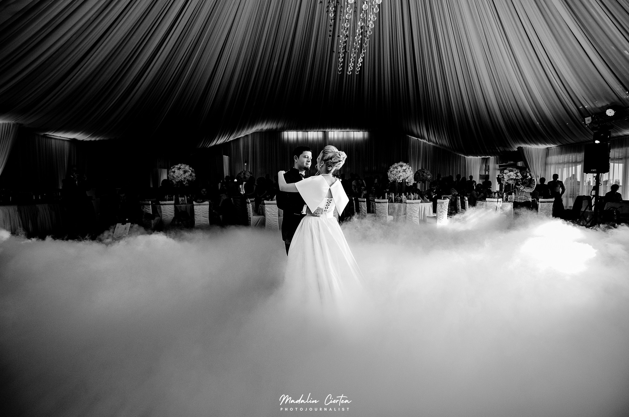 Cezara & Alex | Nuntă la Domeniile Streiului - Mercurean Evenimente | Bacia. Mădălin Ciortea - fotograf de nuntă și de familie | Dream Art Events